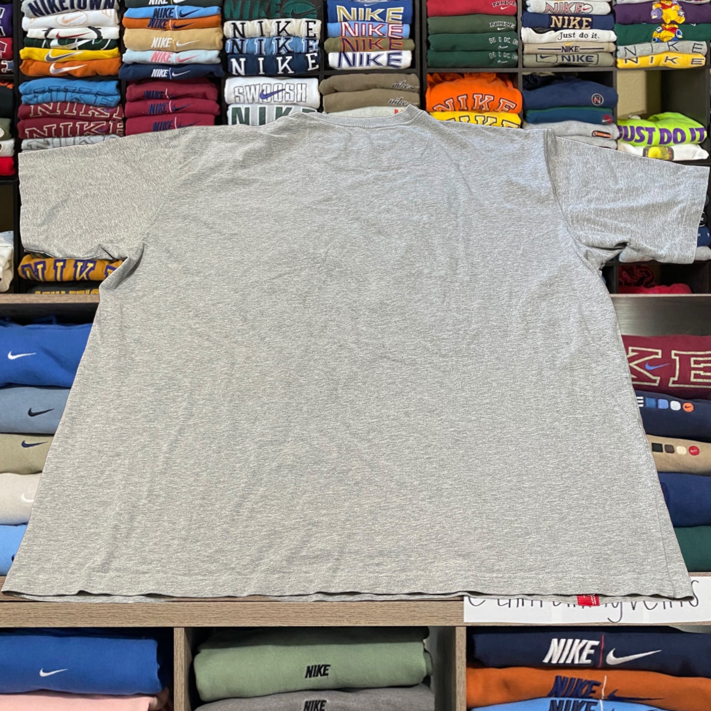Y2K ENYCE skater grey shirt