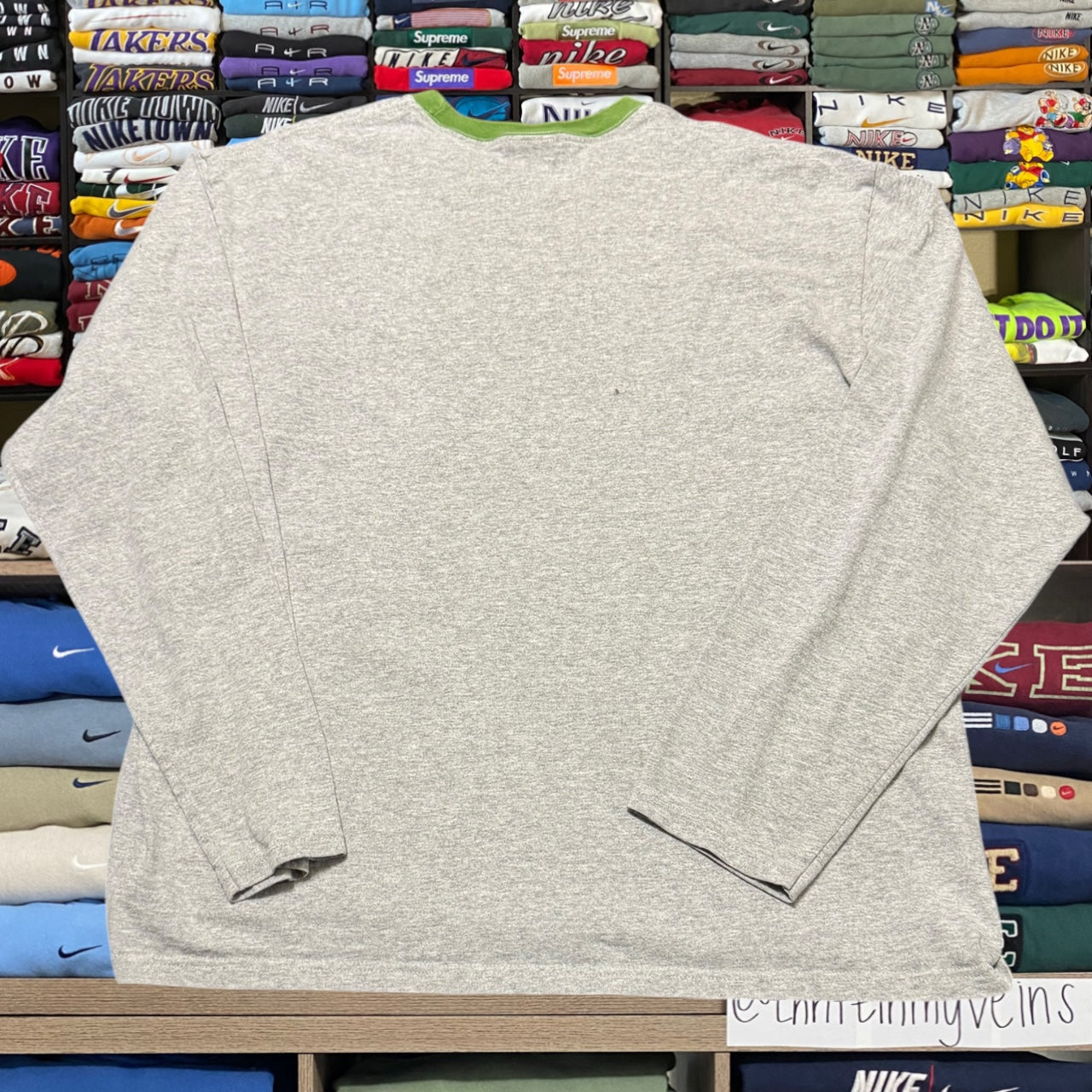 Y2K 2001 Nike long sleeve (large)