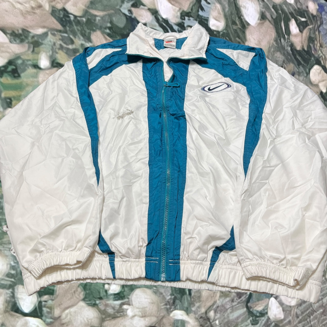 vintage 90's nike windbreaker (medium)