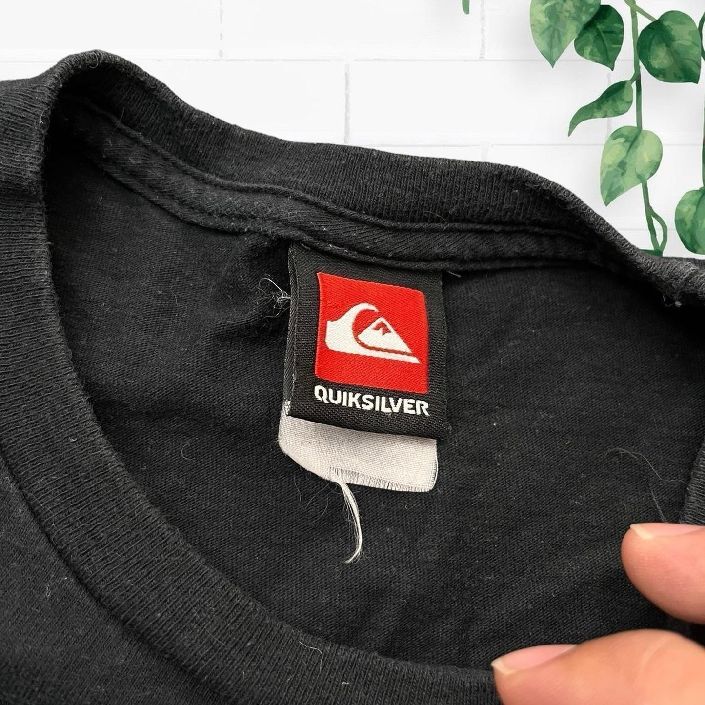 Vintage Y2K quiksilver Surf Sweater/Shirt