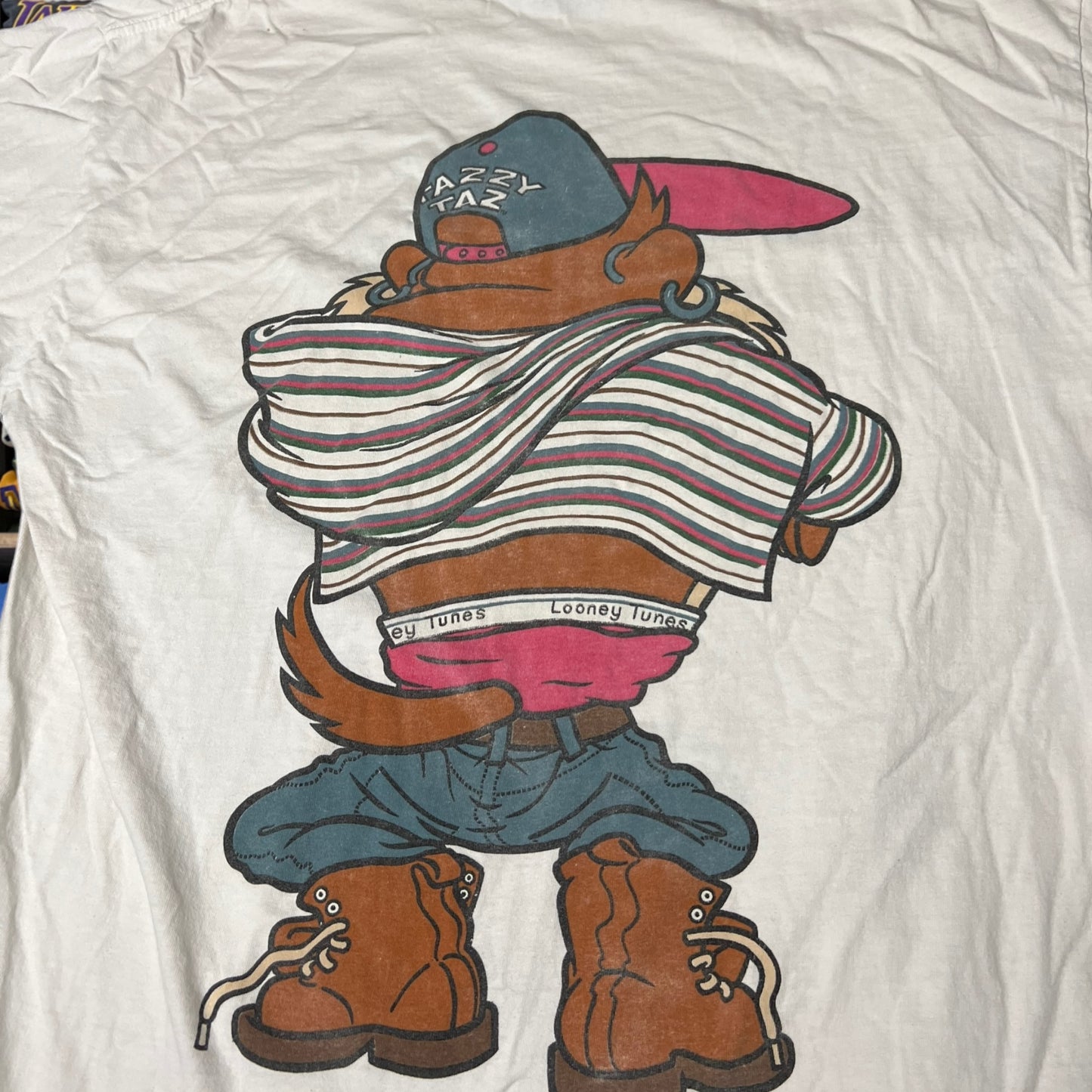 90s taz big print double sided shirt