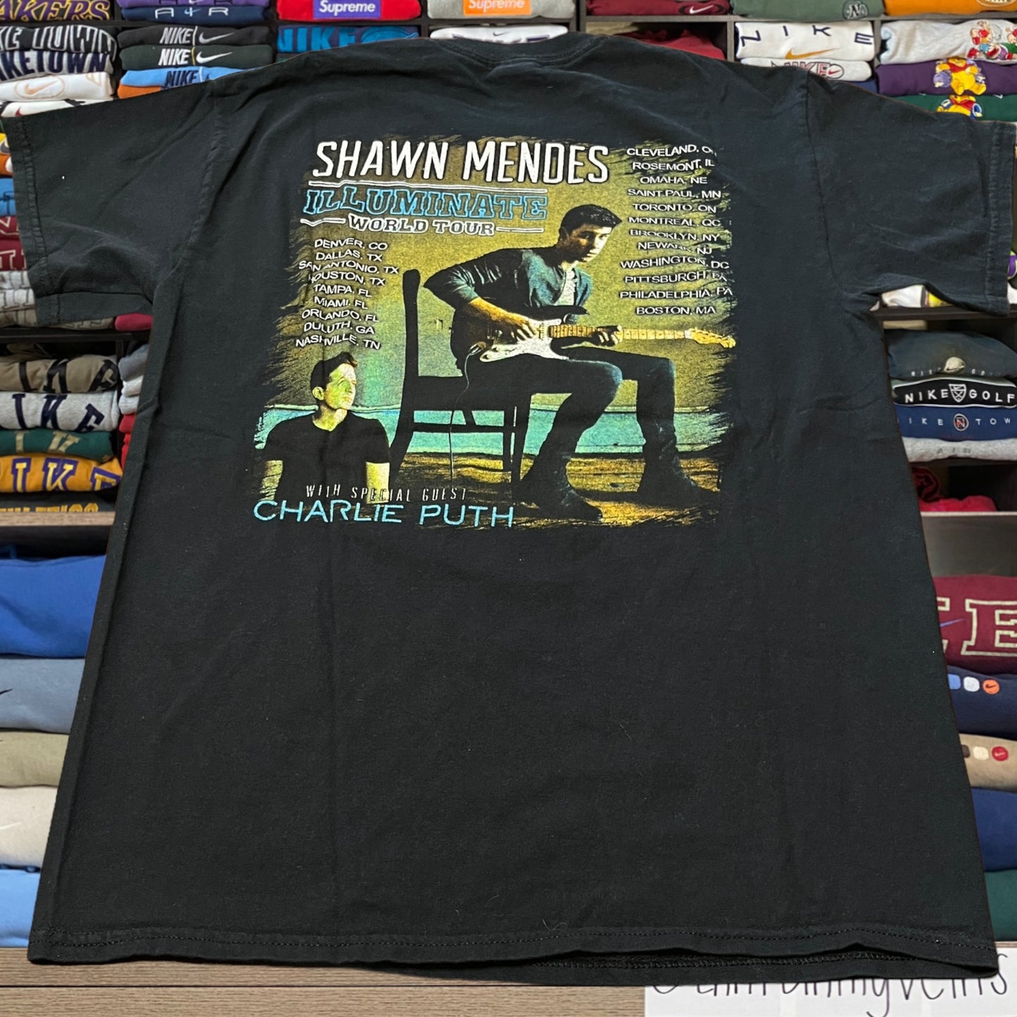 Shawn mendes shirt (medium)