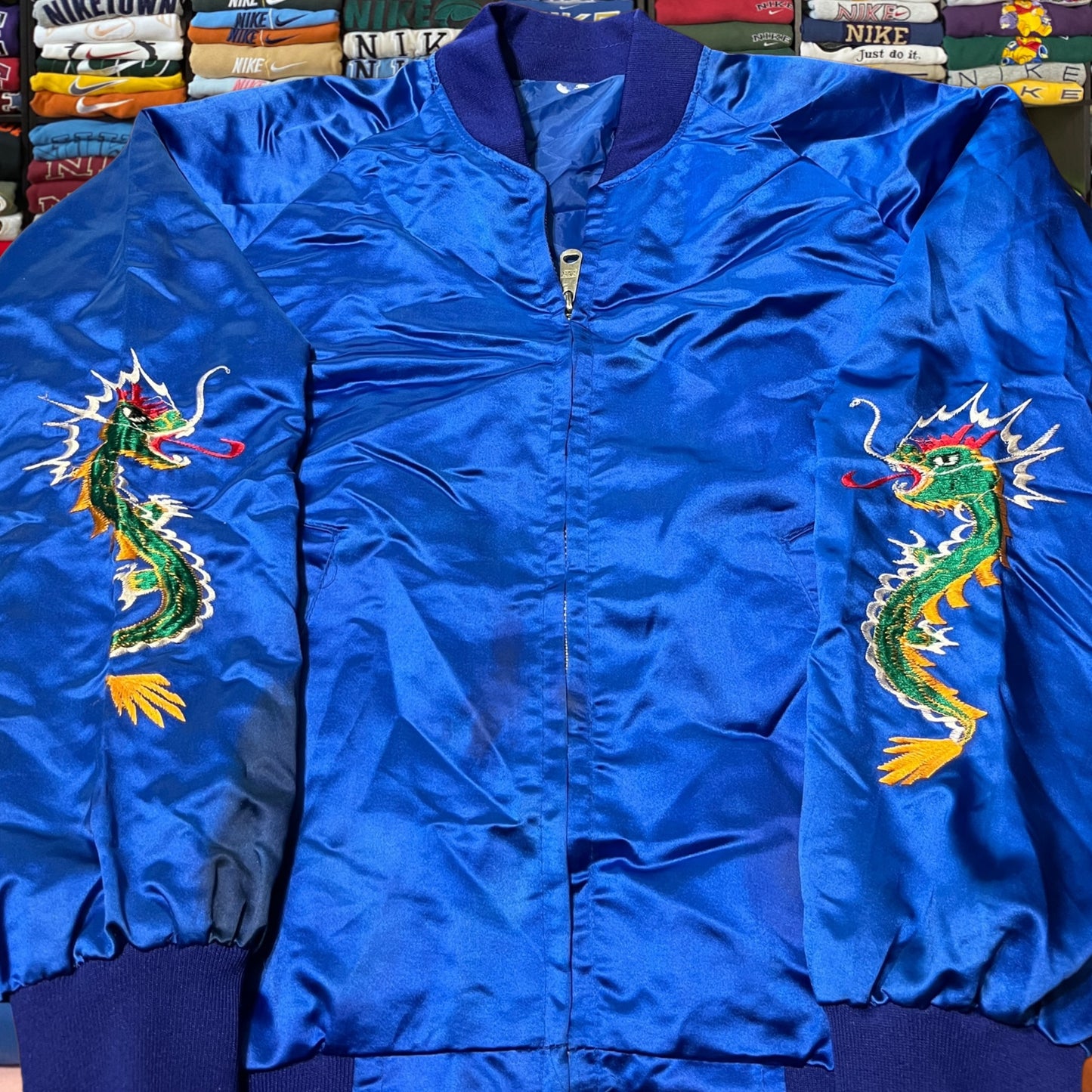 80s dragon satin jacket (medium)
