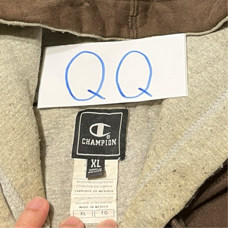 Y2K heavy weighted 2003 champion brown hoodie