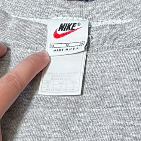 90s grey Nike sweater