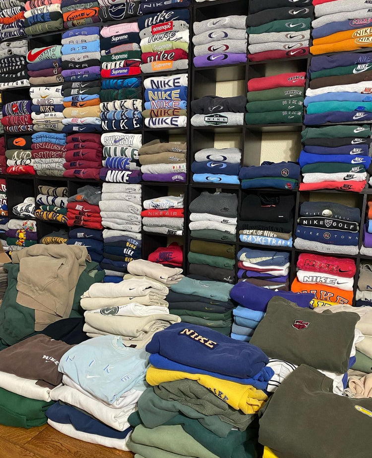 Vintage sweaters/Hoodie