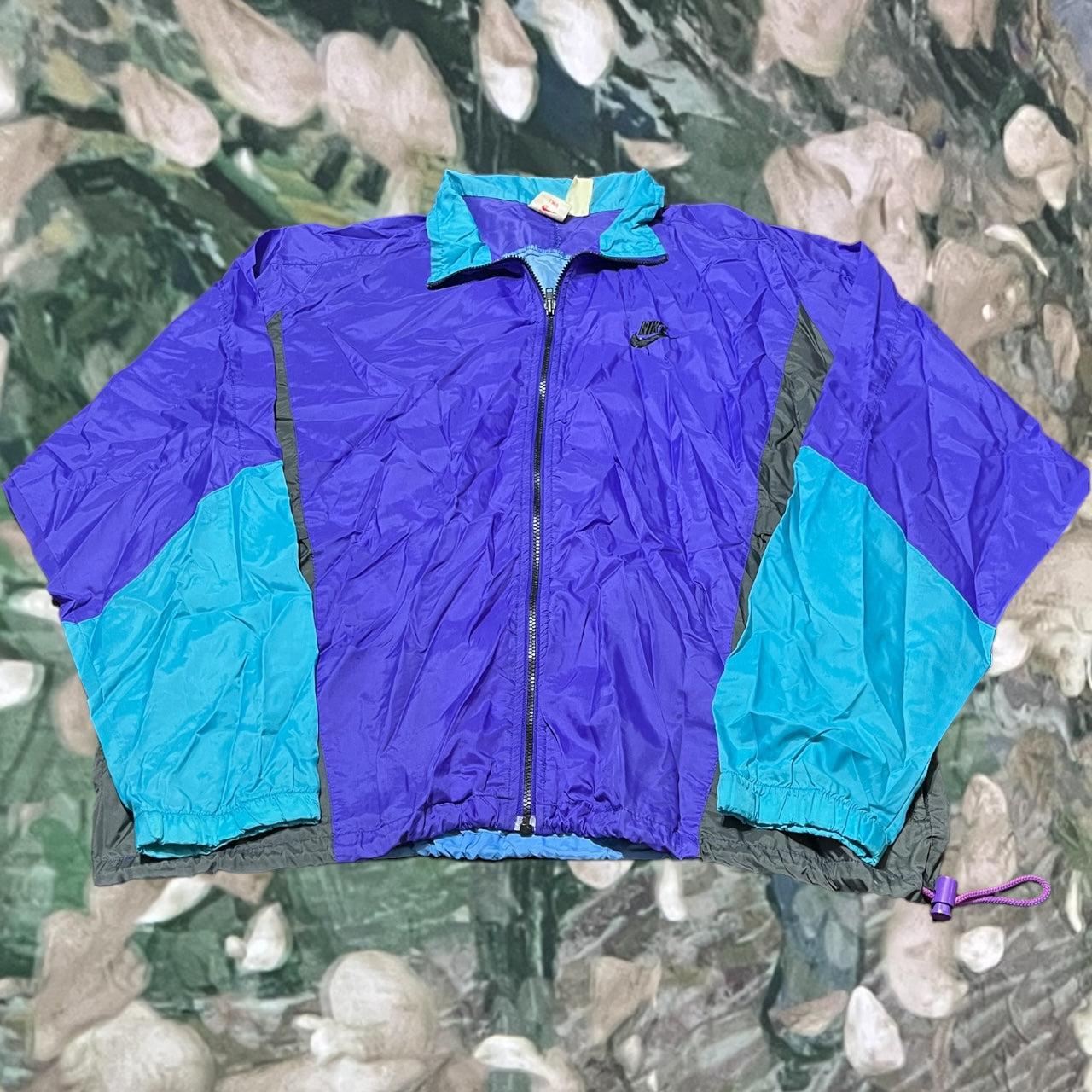 vinrage 90's nike windbreaker (xlarge)