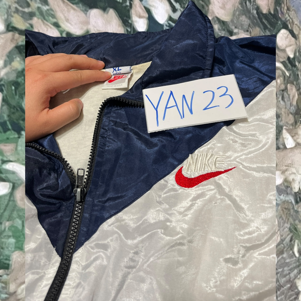 vinrage 90's nike windbreaker (xlarge)