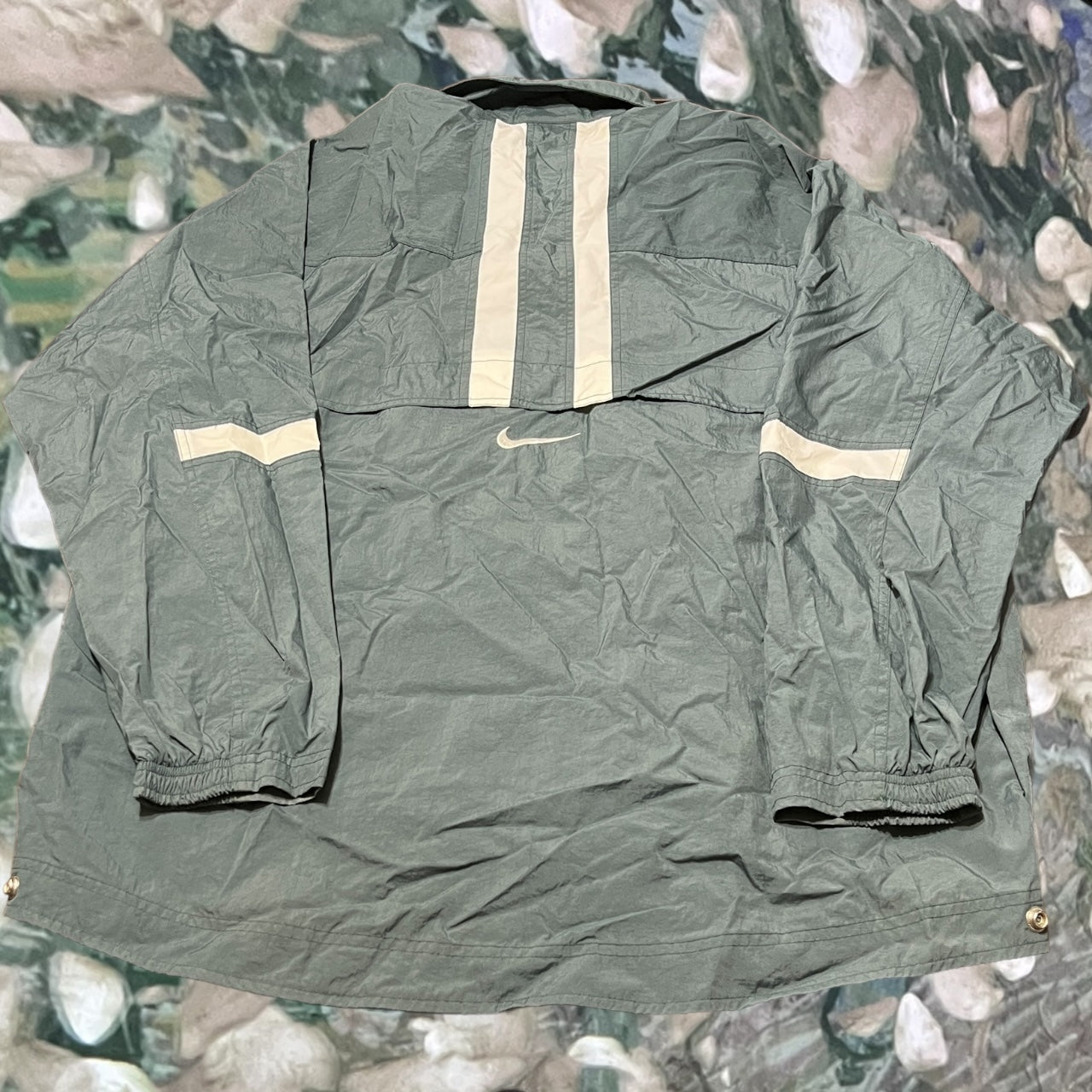 vinrage 90's nike windbreaker (large)