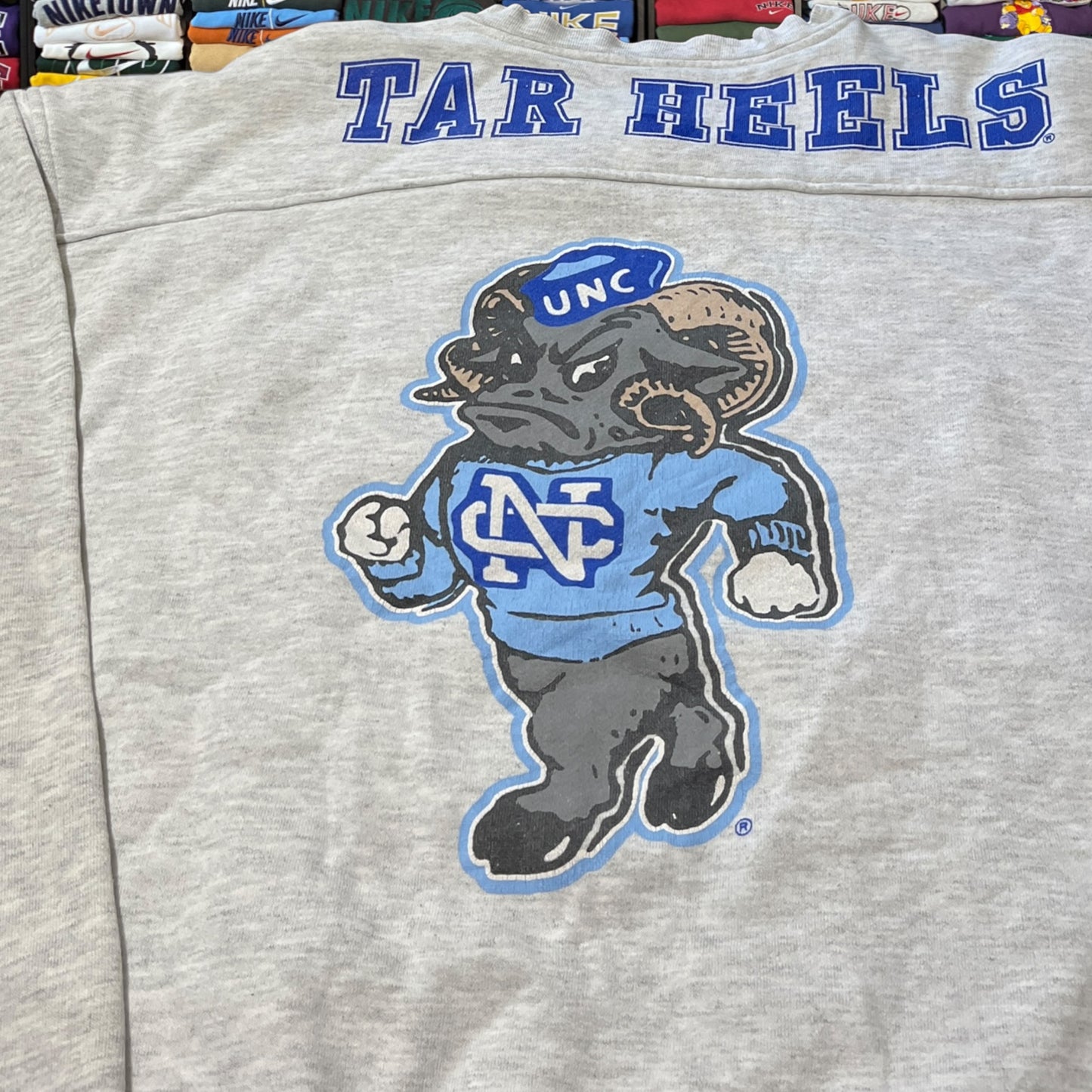 90s BIG PRINT UNC North Carolina university sweater