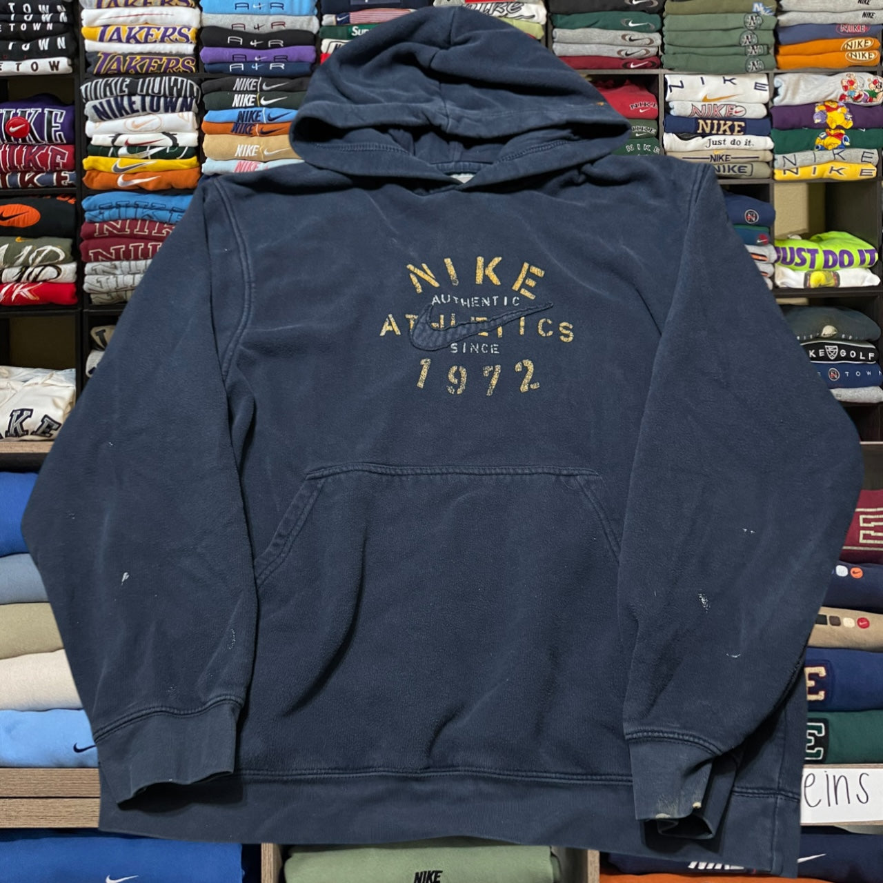 y2k nike skater hoodie (Large)