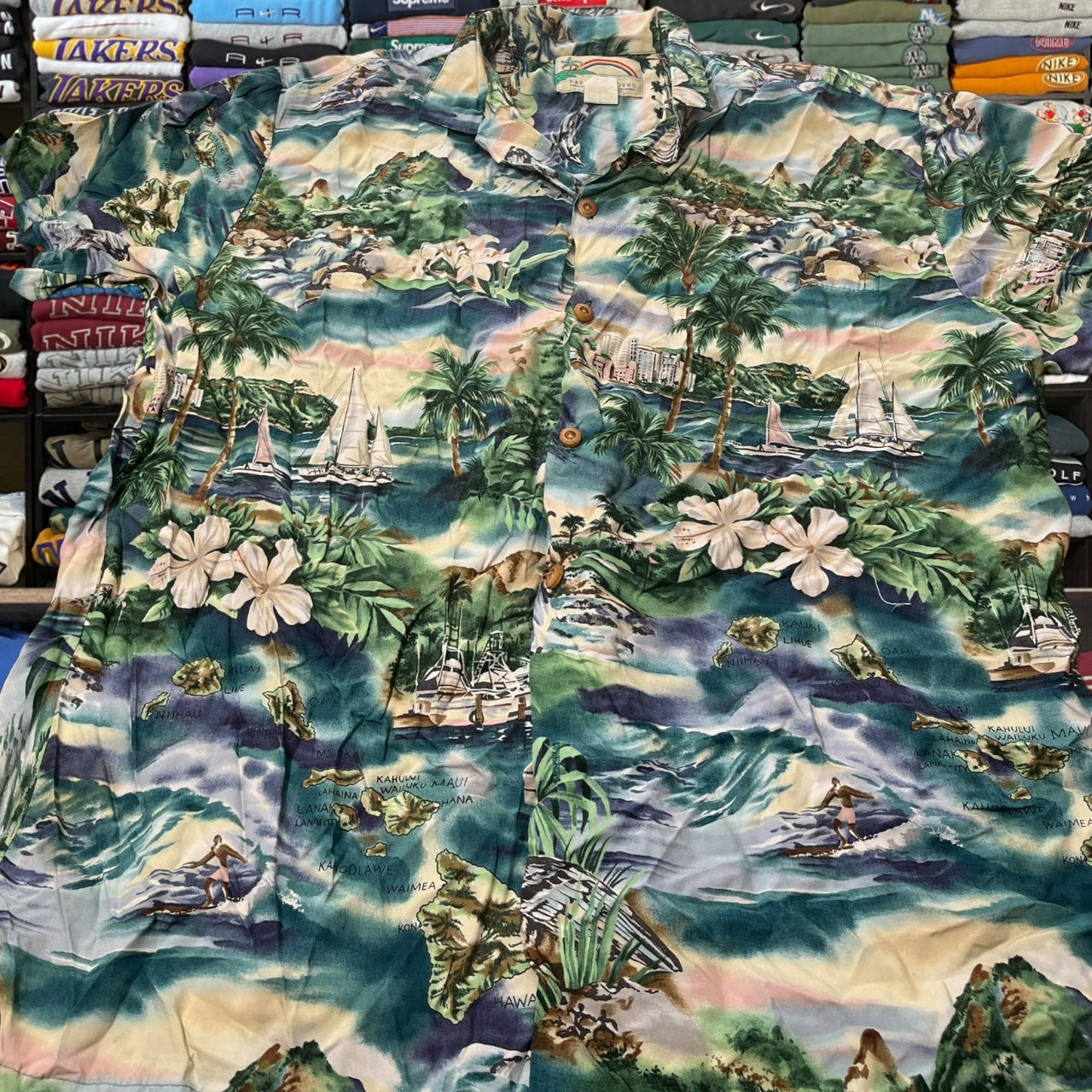 90s paradise Hawaiian button up shirt