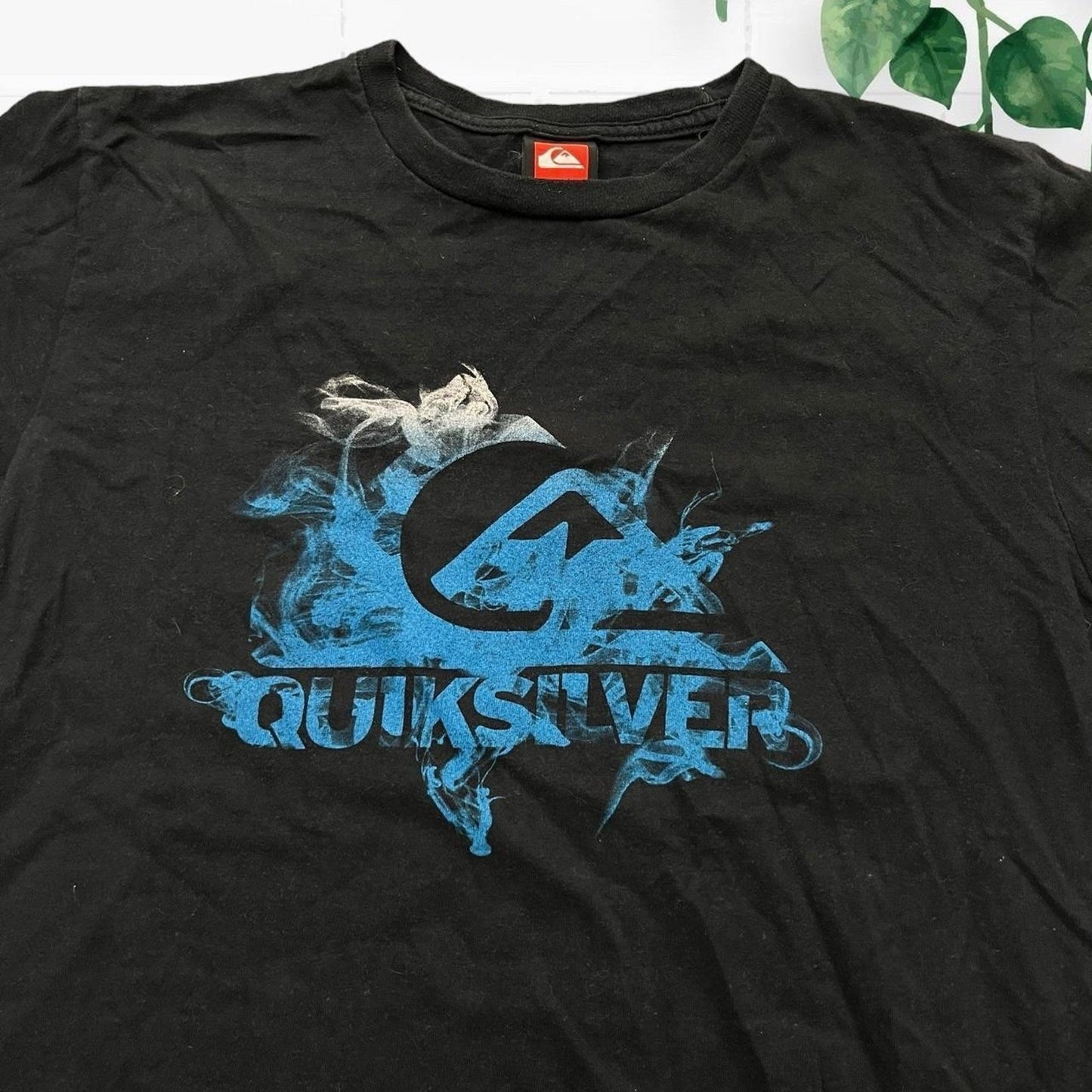 Vintage Y2K quiksilver Surf Sweater/Shirt