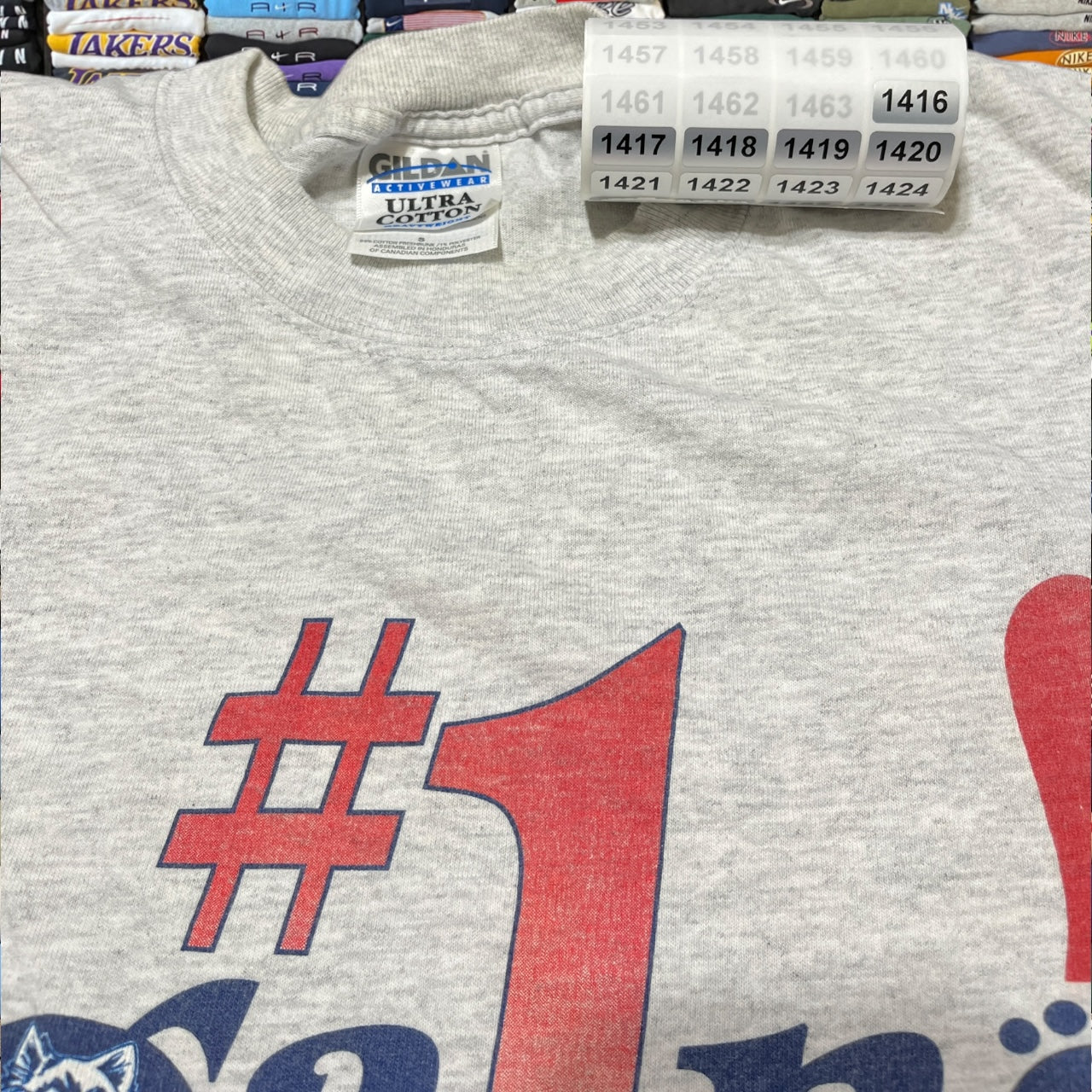 2000 uconn shirt ( large )