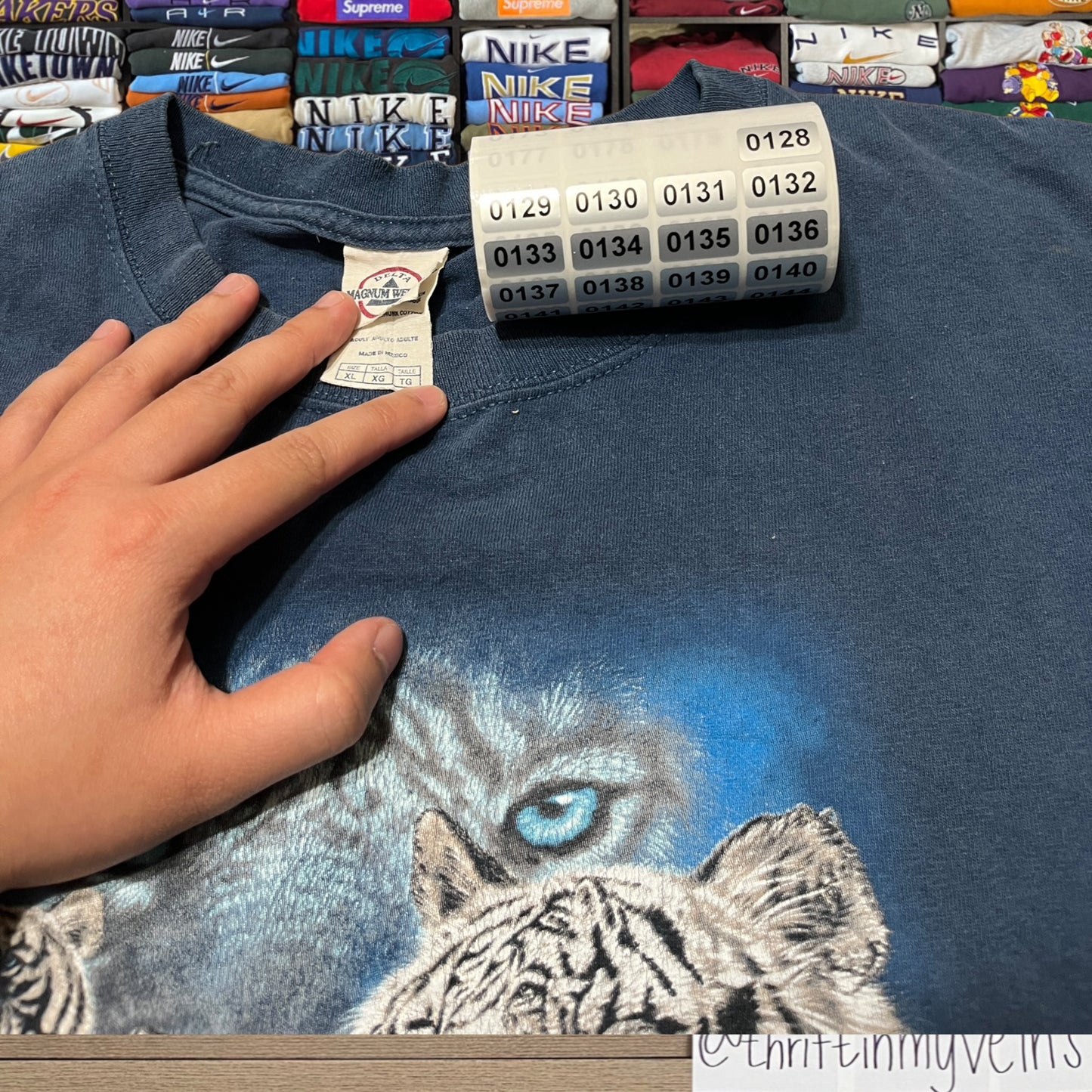 Vtg 90s tiger nature shirt