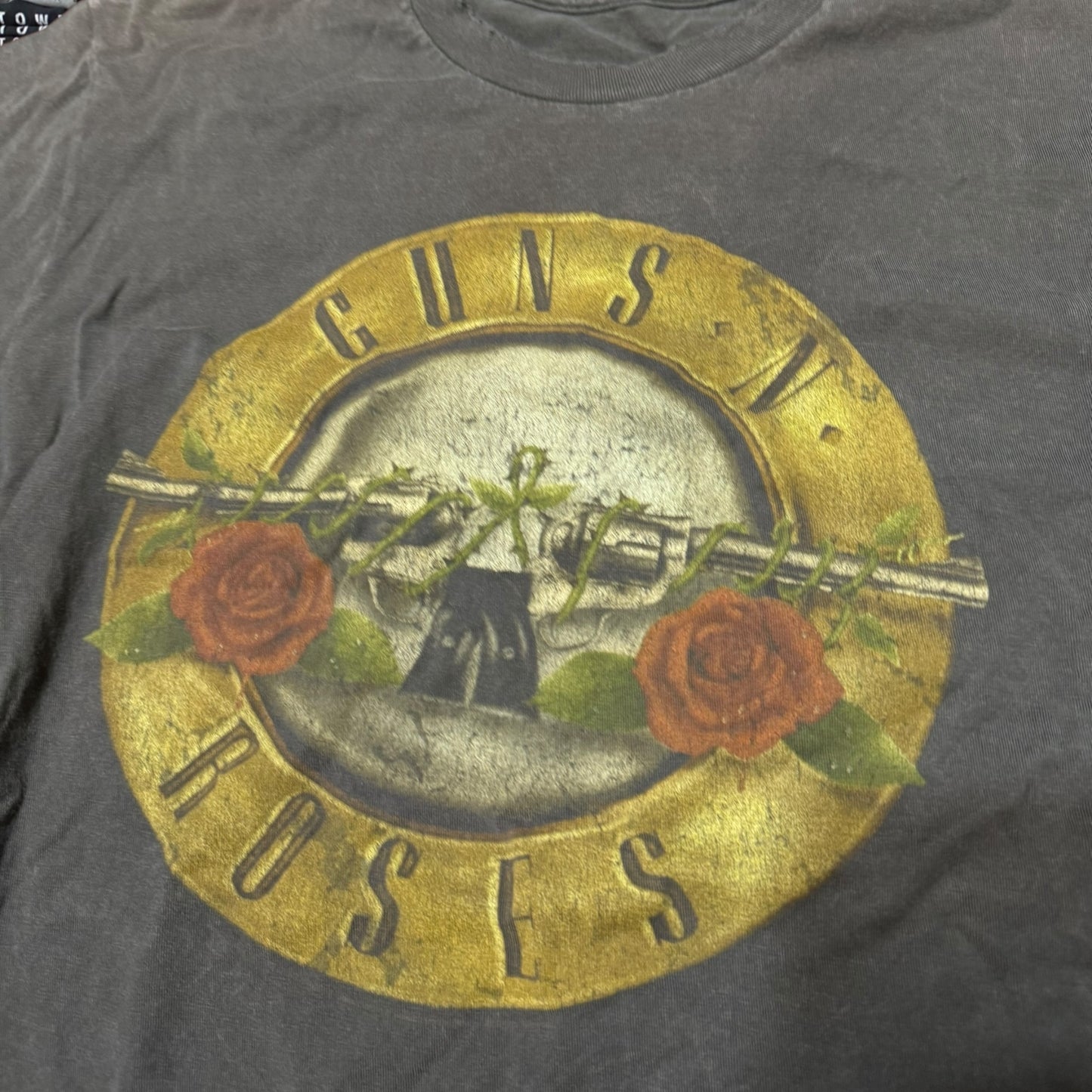 Y2K Guns N’ Roses shirt