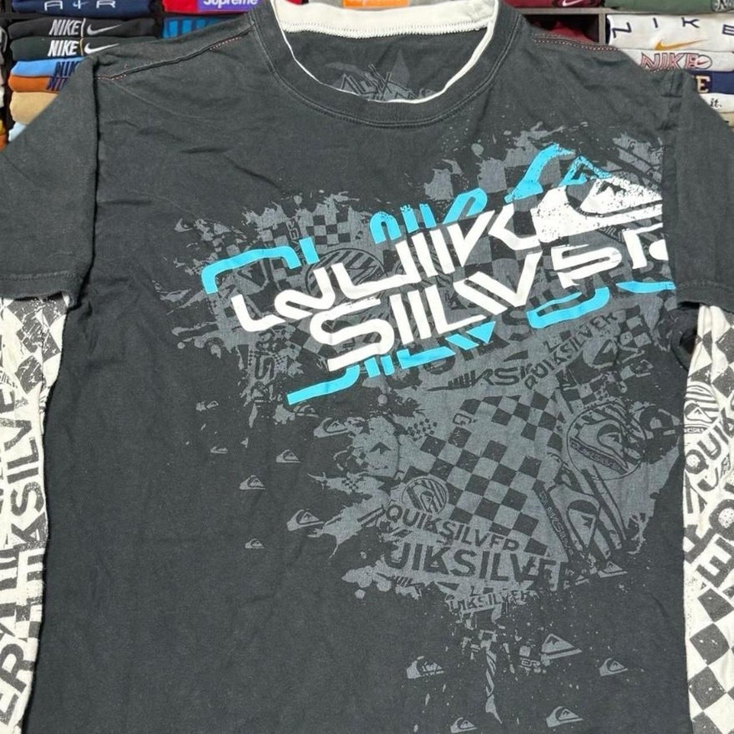 Vintage Y2K quiksilver Surf Sweater/Shirt