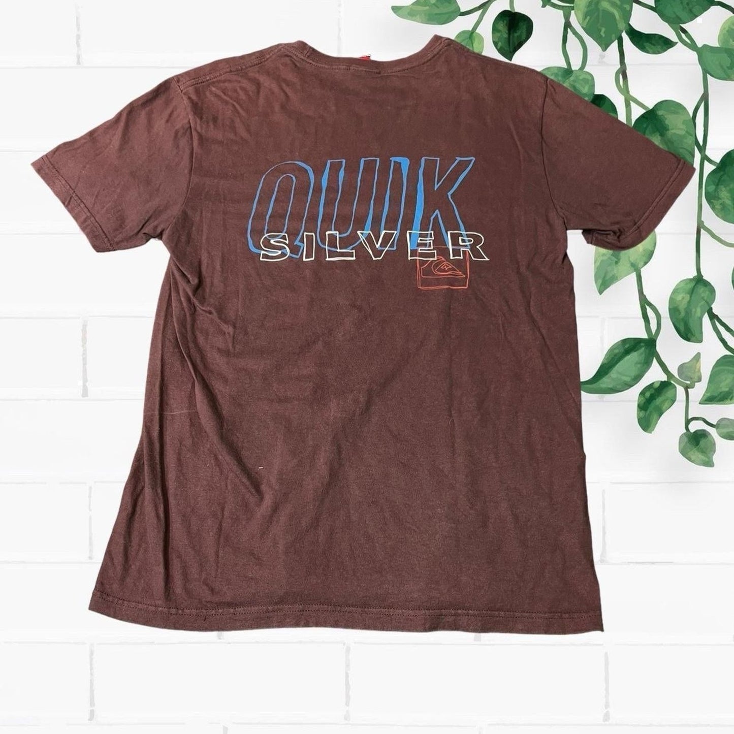 Vintage Y2K quiksilver Surf Sweater/Shirt