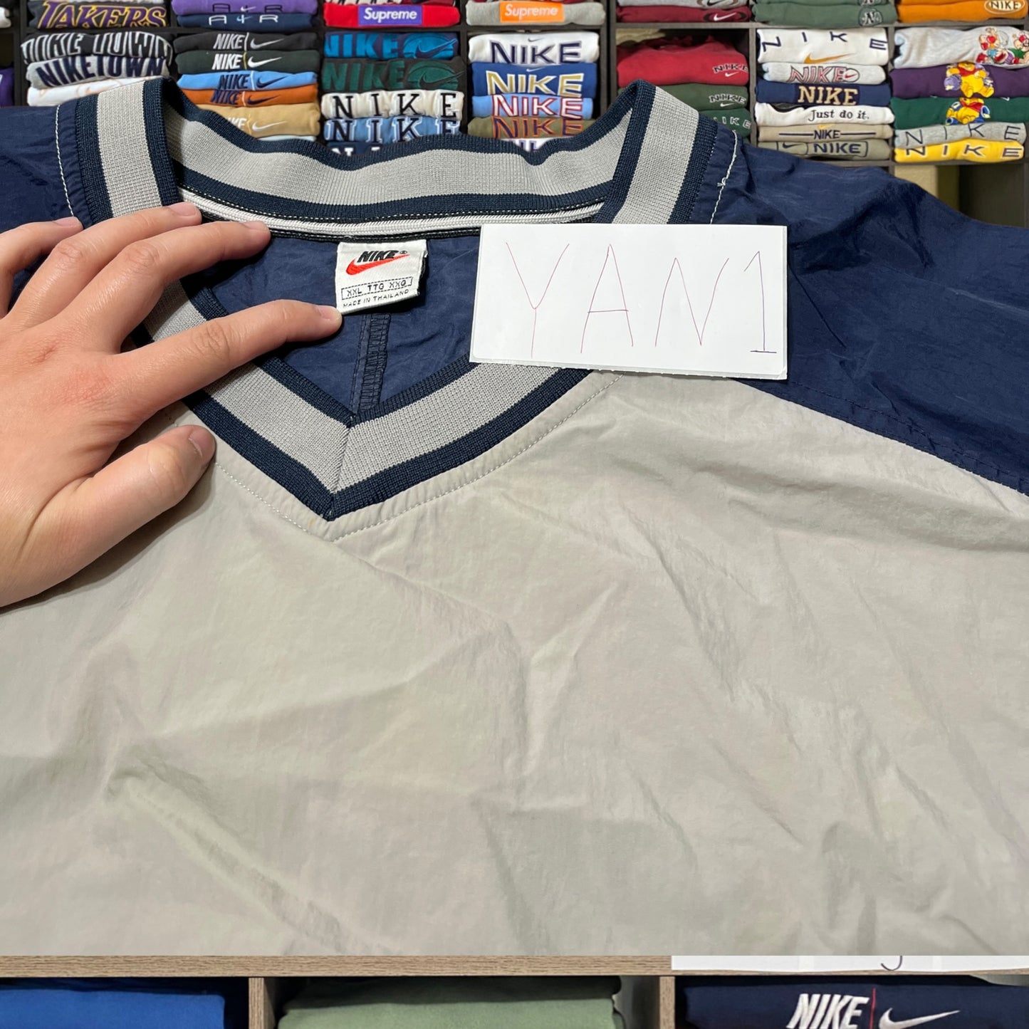 vinrage 90's nike windbreaker (xxlarge)