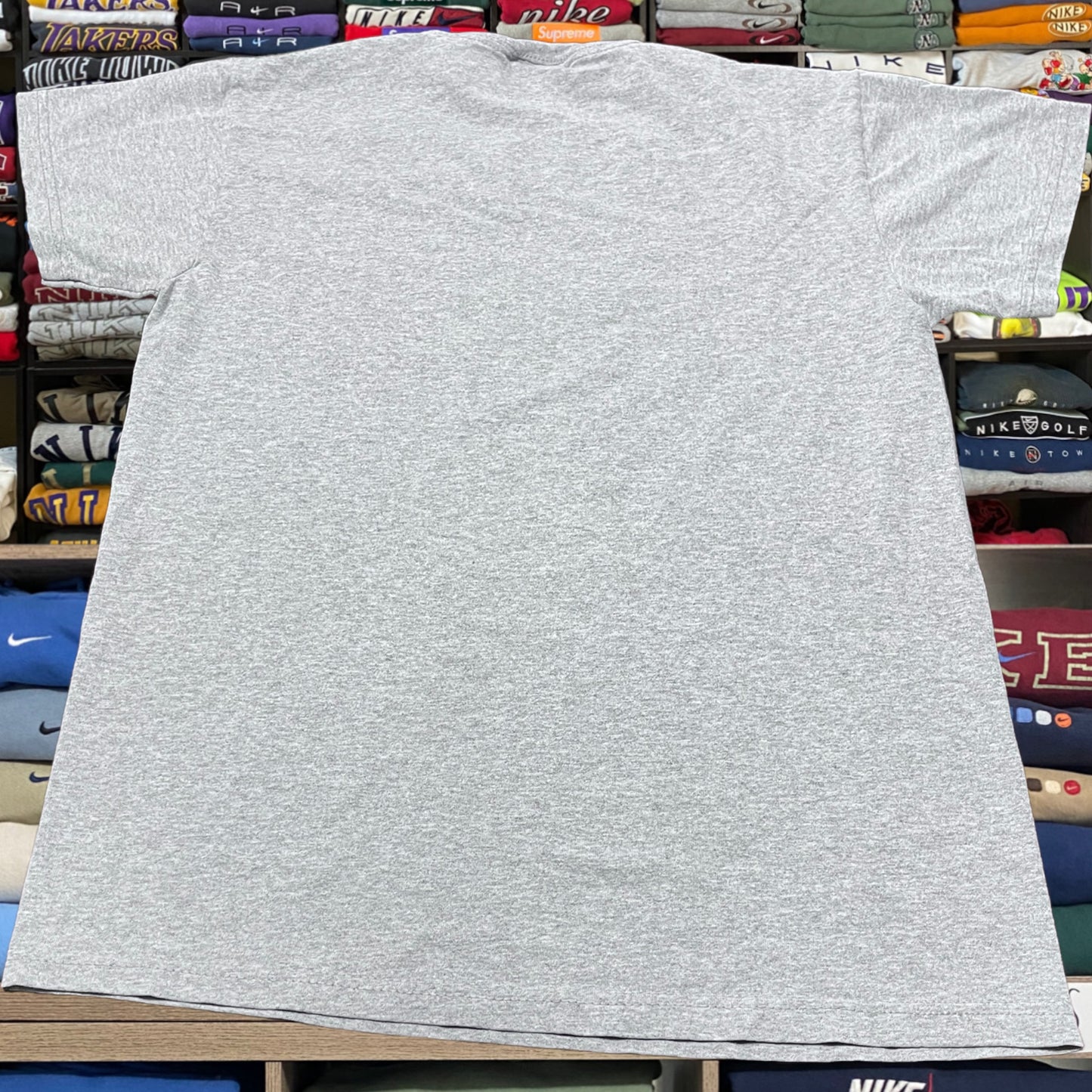 90s nike grey shirt (small)