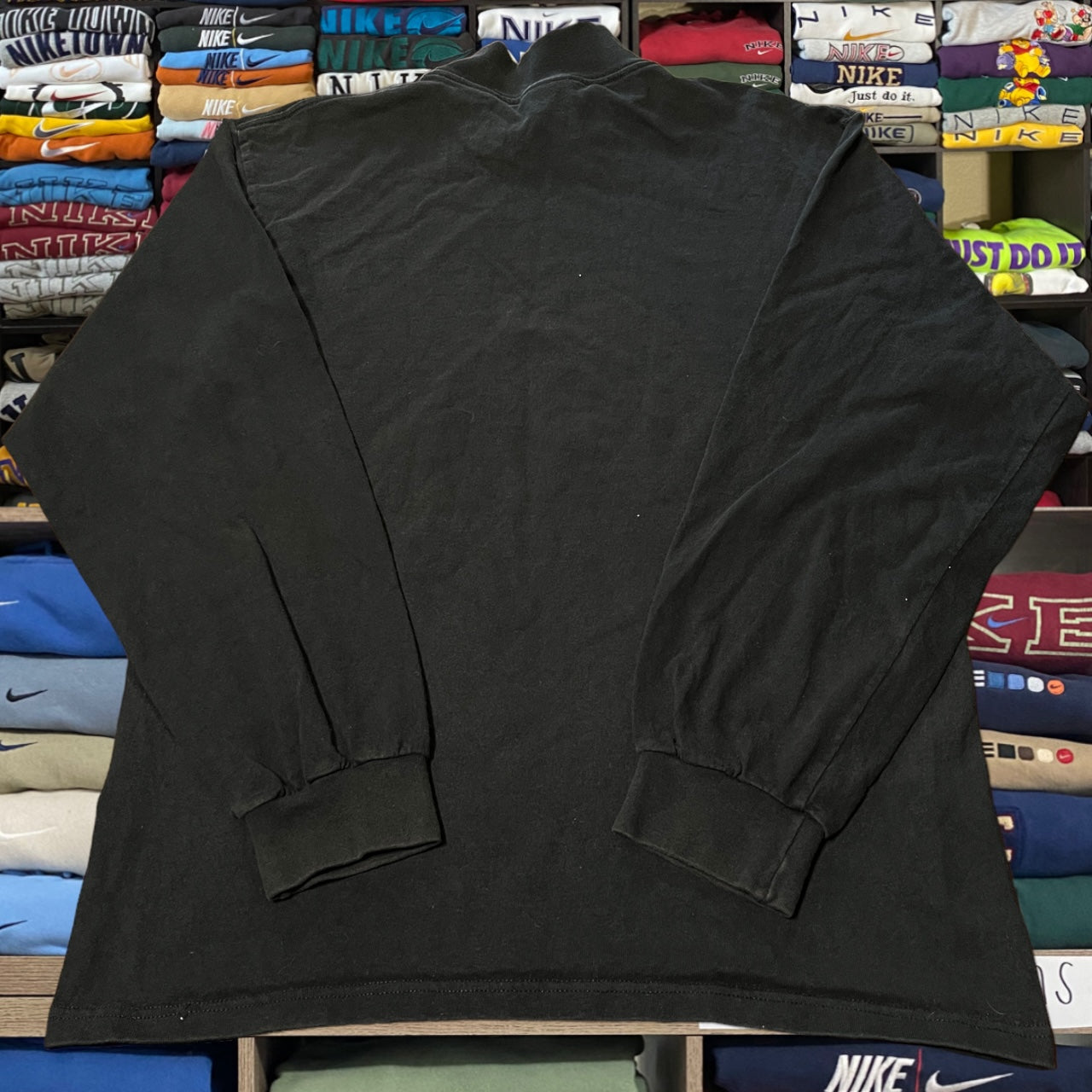 Y2K mock black Nike turtle neck (medium