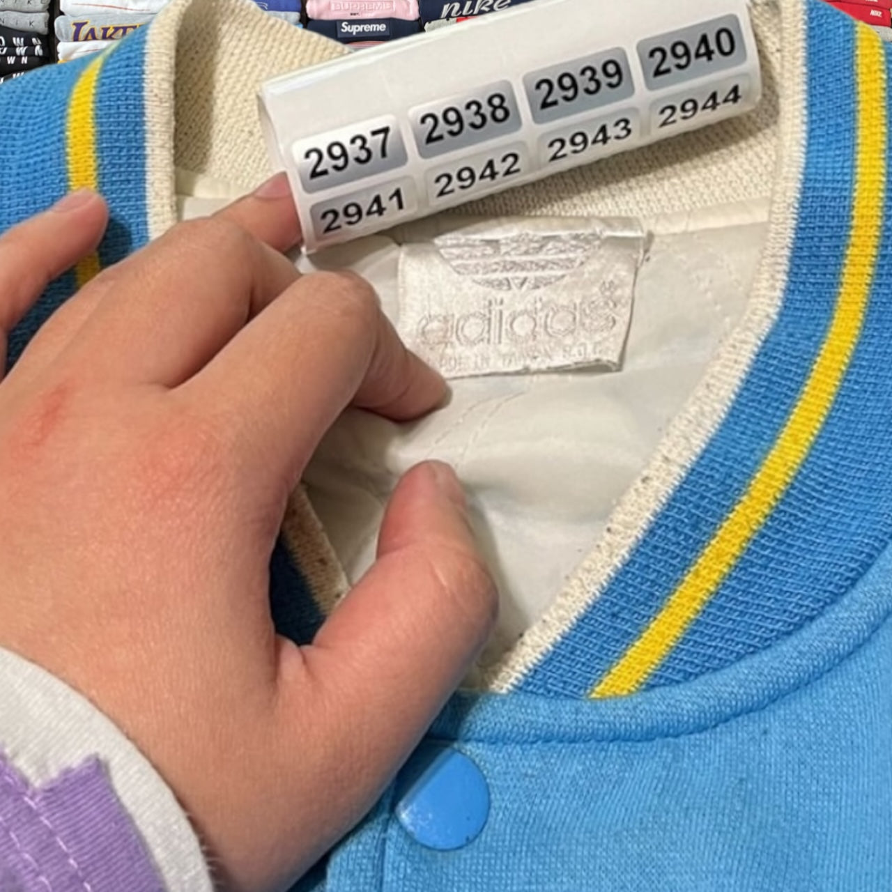 80s adidas puffer jacket (large)