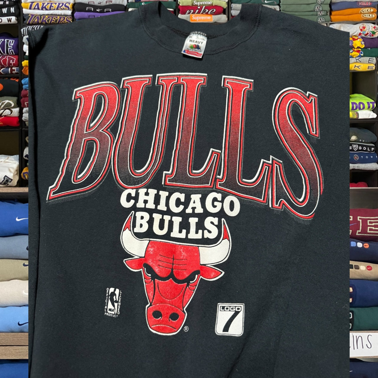90s chicago bulls sweater (xlarge)