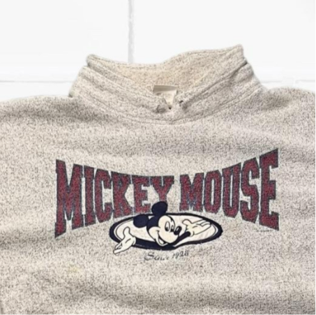 90s Mickey Mouse sweater