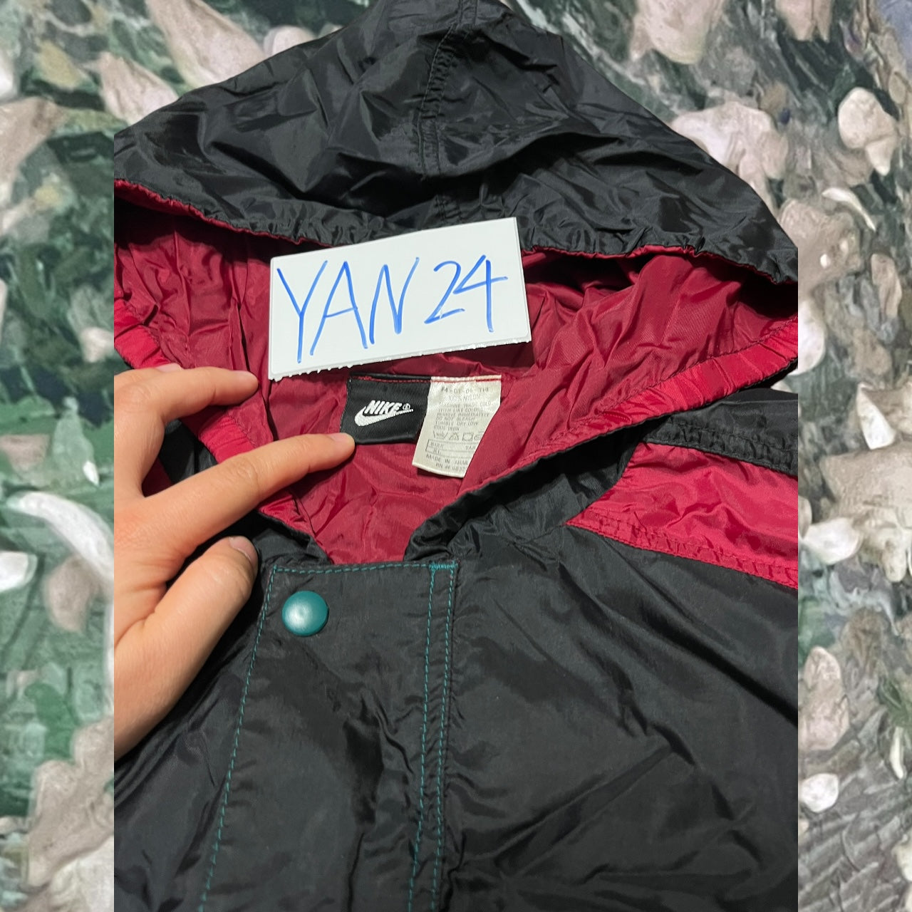 vinrage 90's nike windbreaker (xlarge)