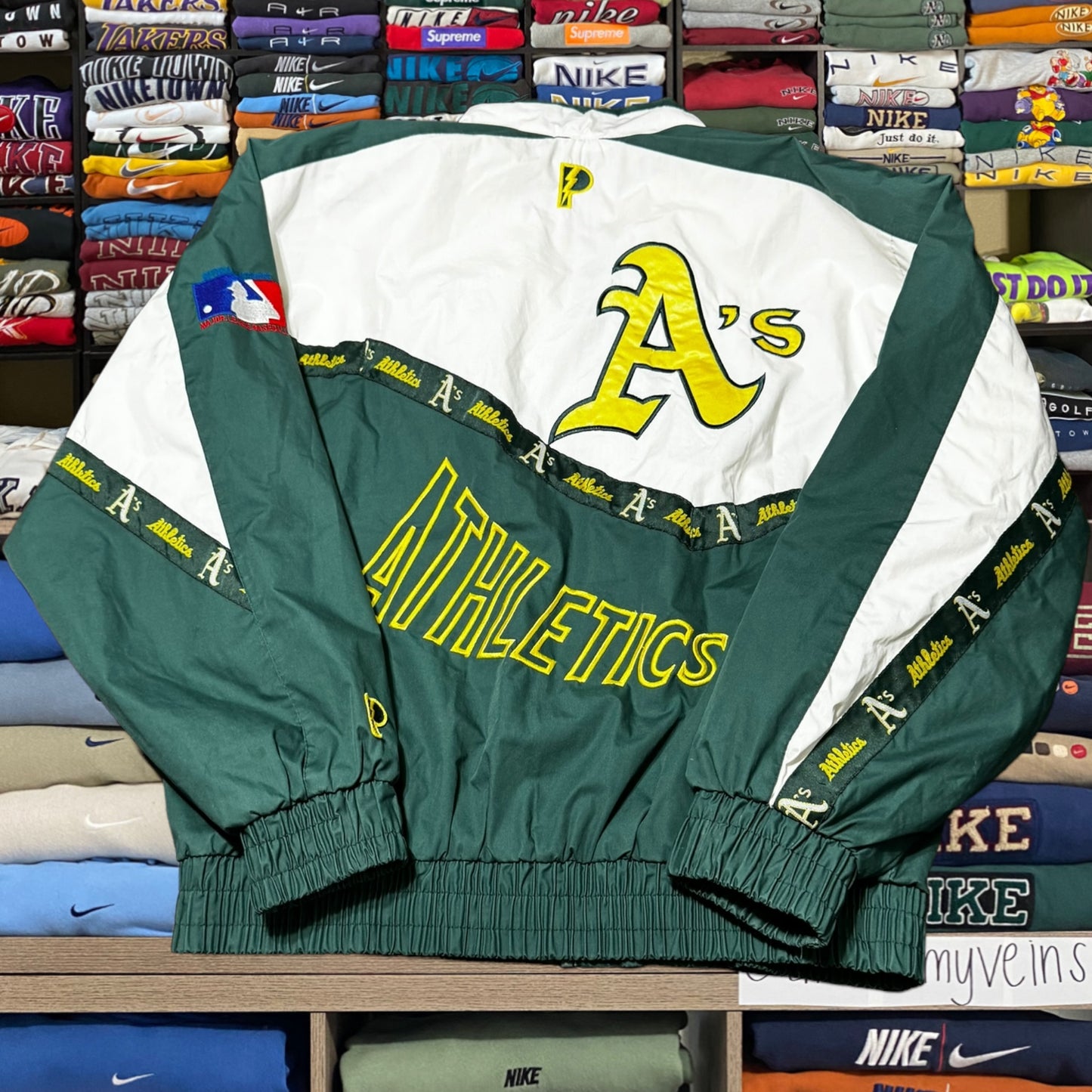 90s oakland athletics windbreaker (xlarge)
