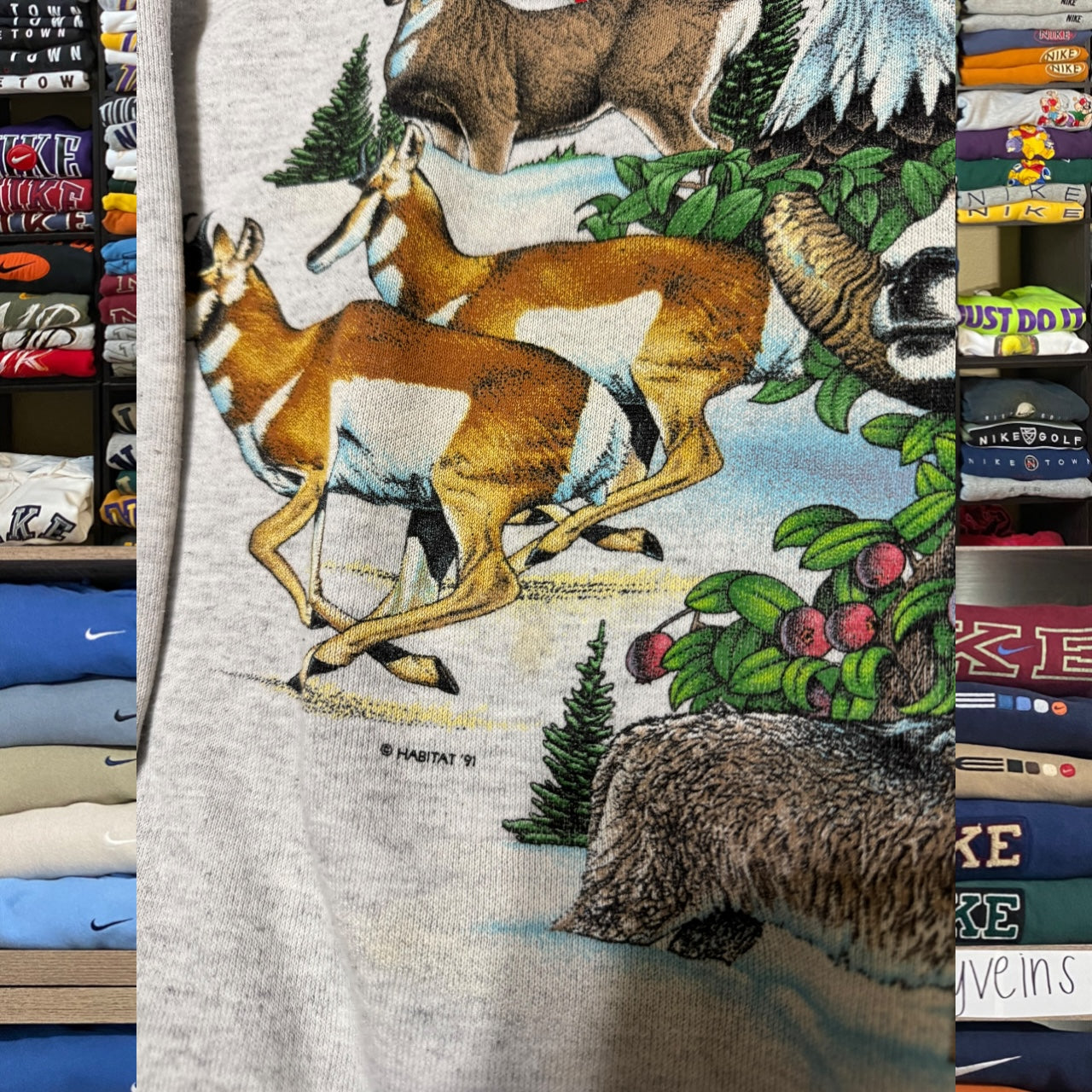 90s animal sweatshirt (Large)