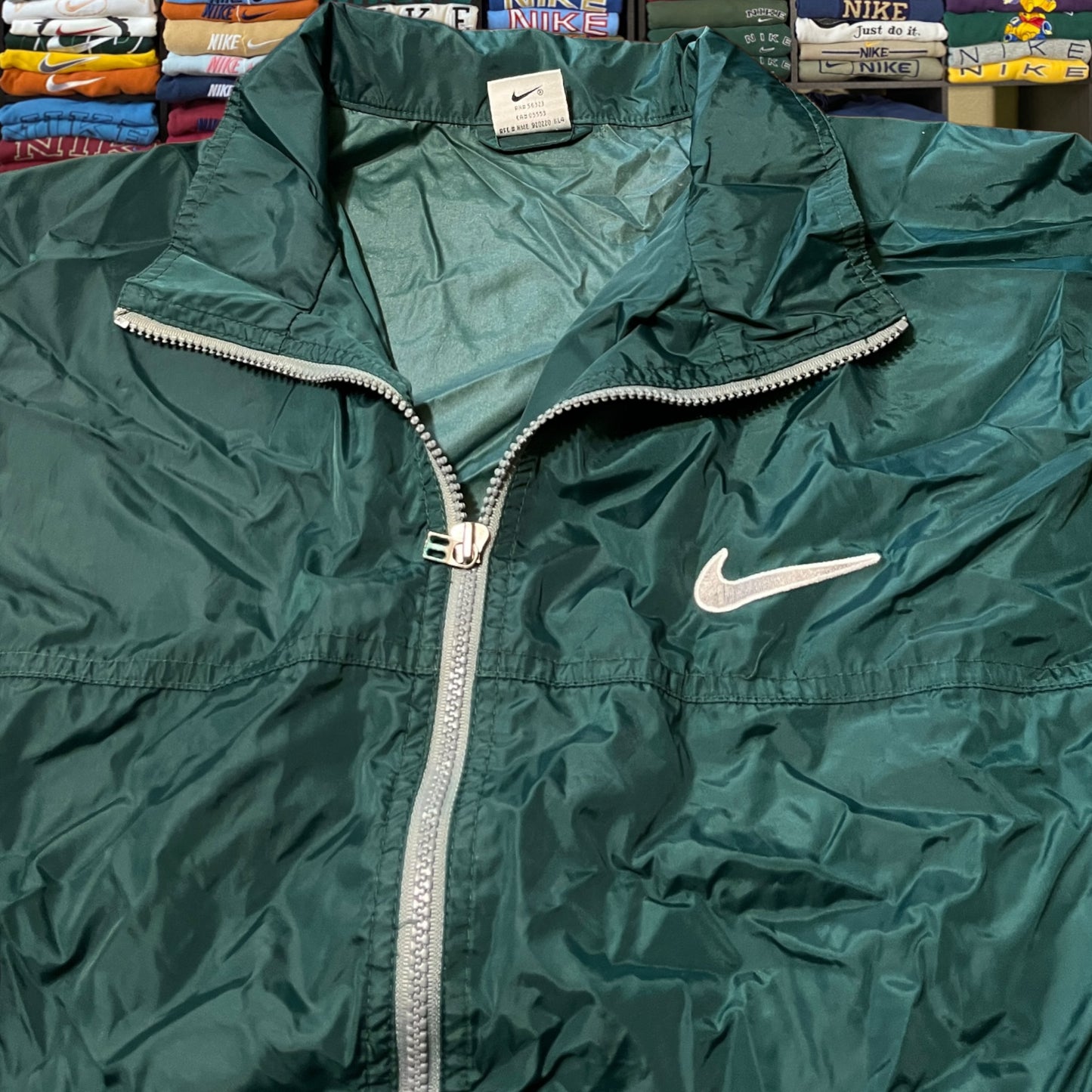 90s Nike windbreaker jacket