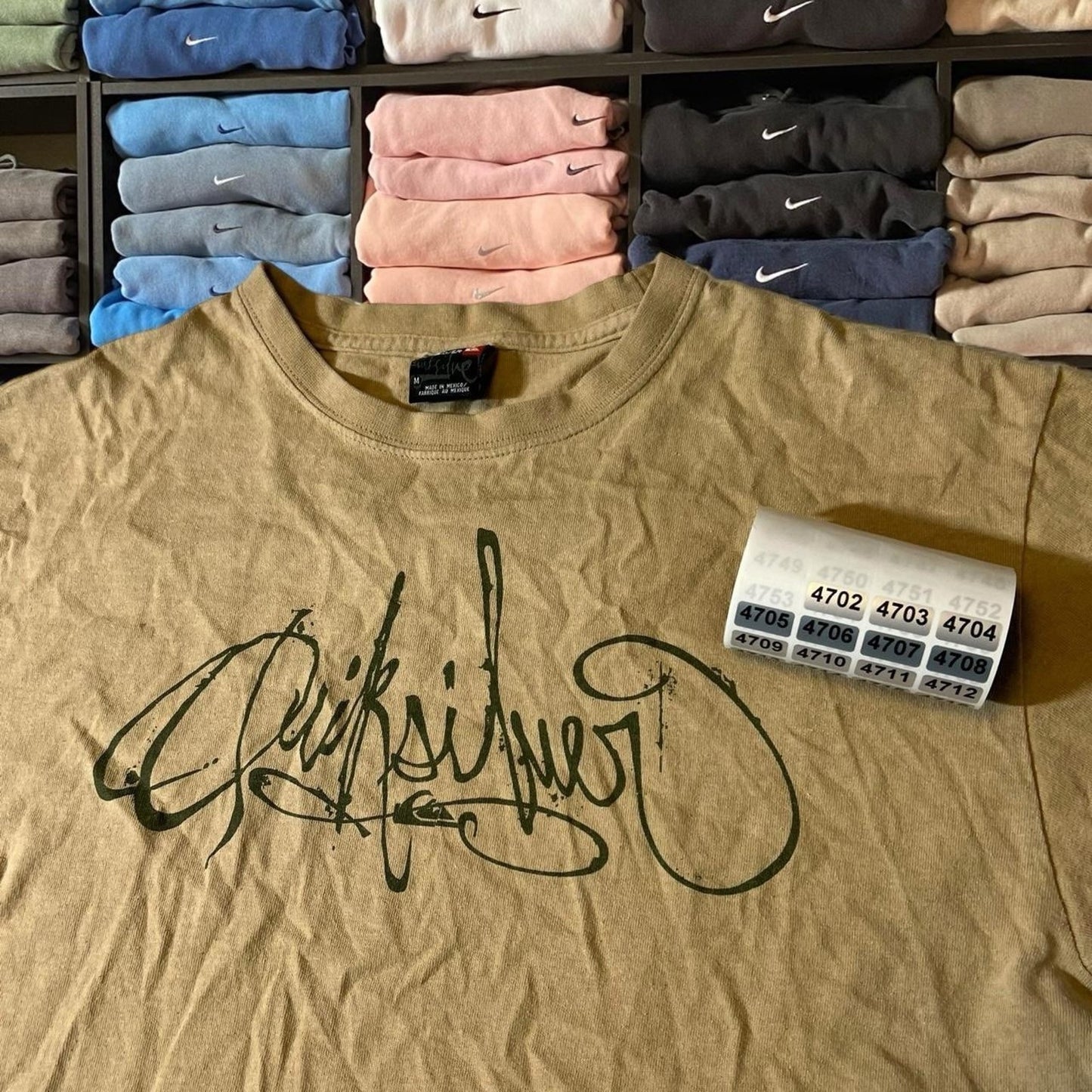 Vintage Y2K quiksilver Surf Sweater/Shirt