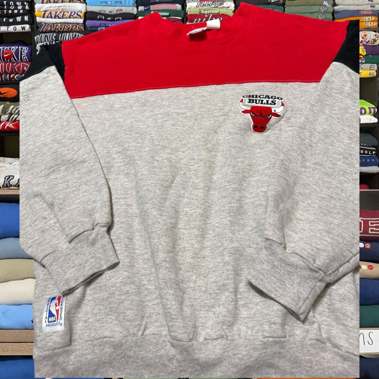 90s chicago bulls sweatshirt (Large)