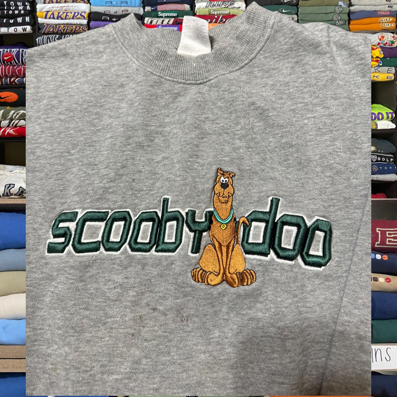 90s scooby doo sweatshirt (Large)