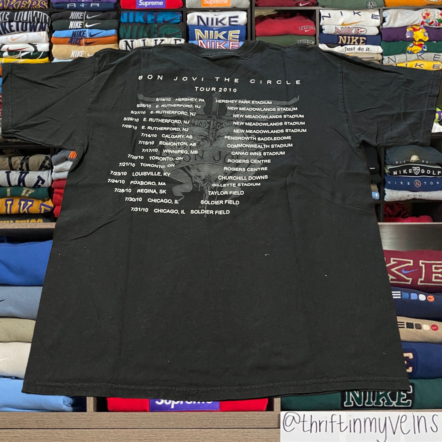 Vintage 2010 Bon Jovi shirt