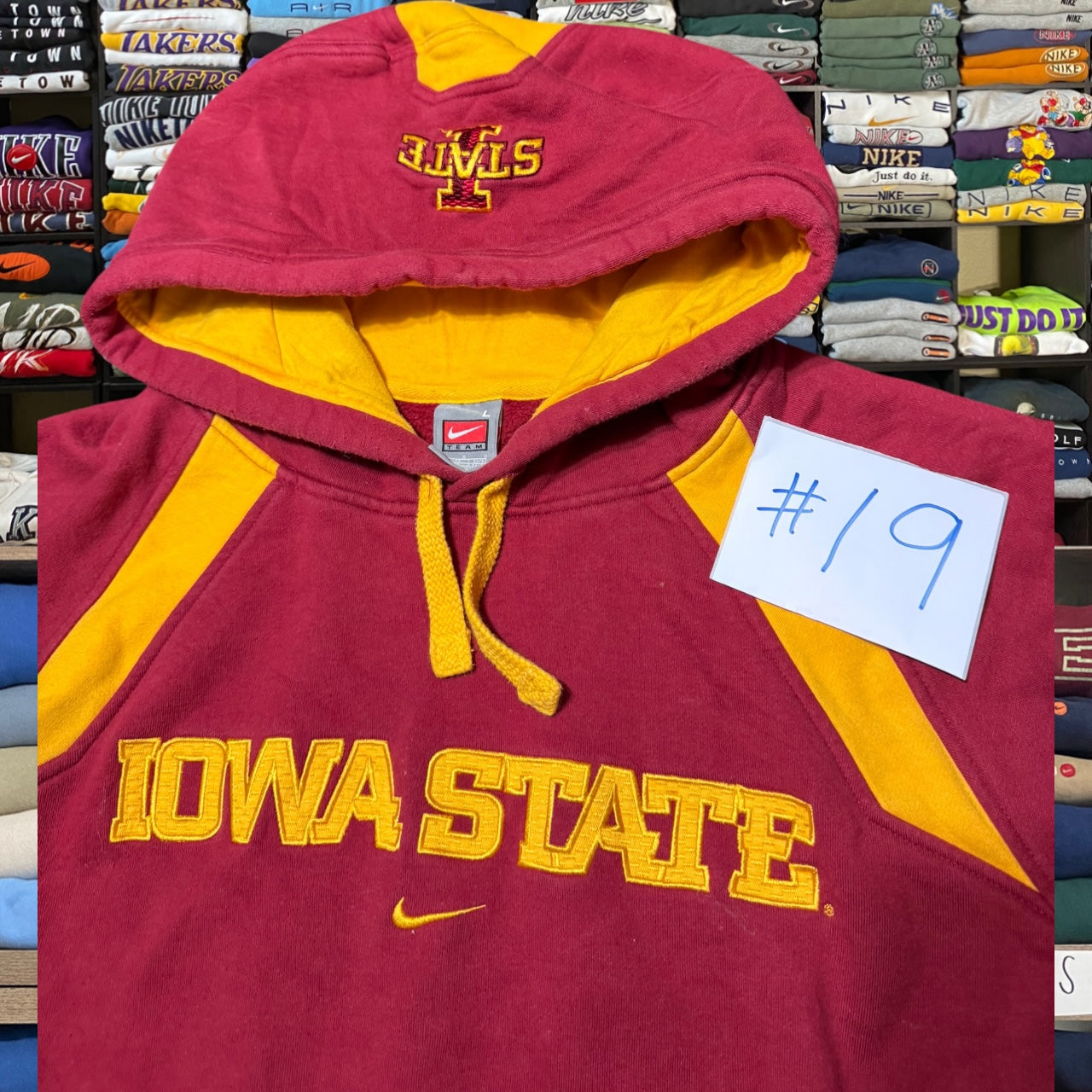 y2k iowa state hoodie (Large)