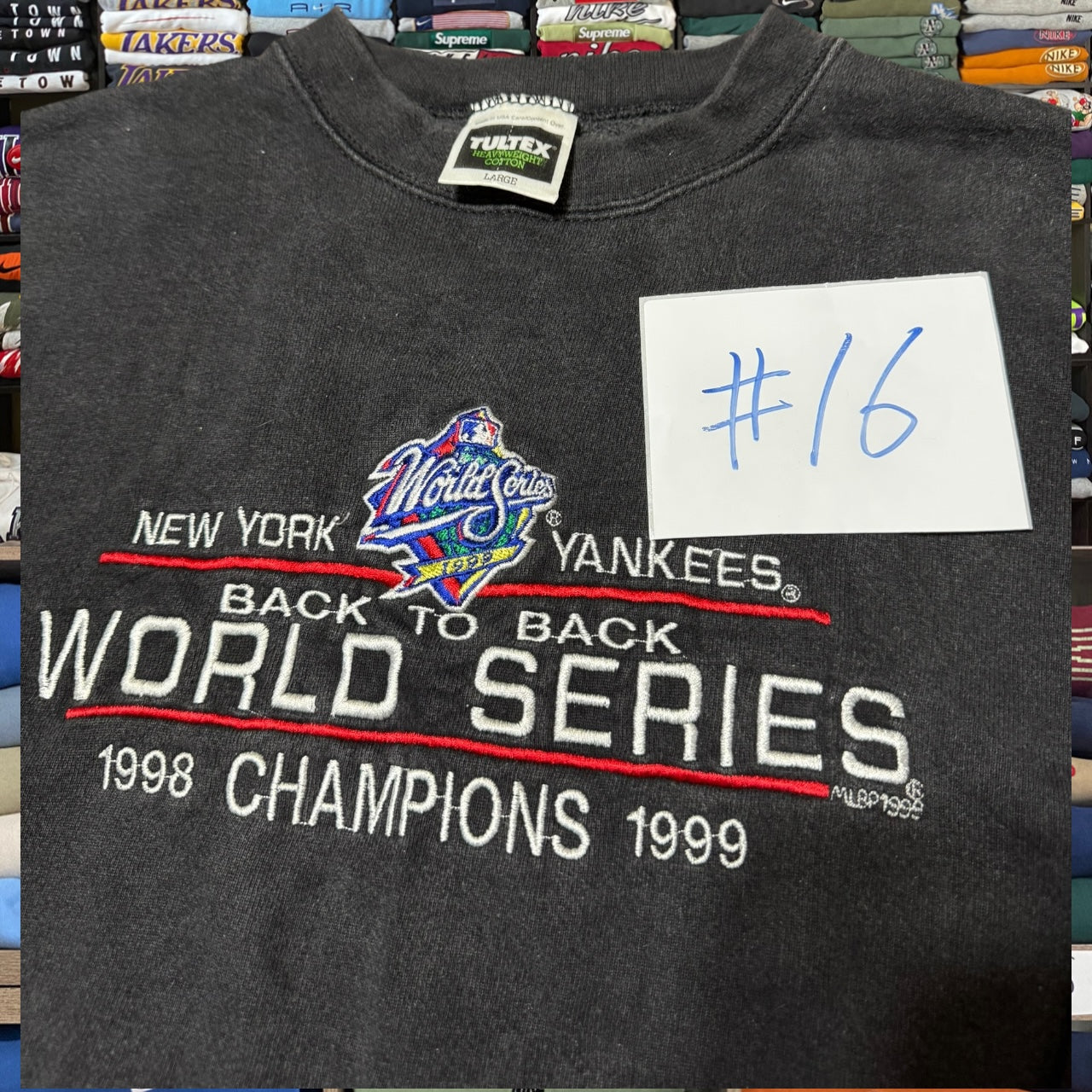 1996 new york yankees mlb sweatshirt (Large)