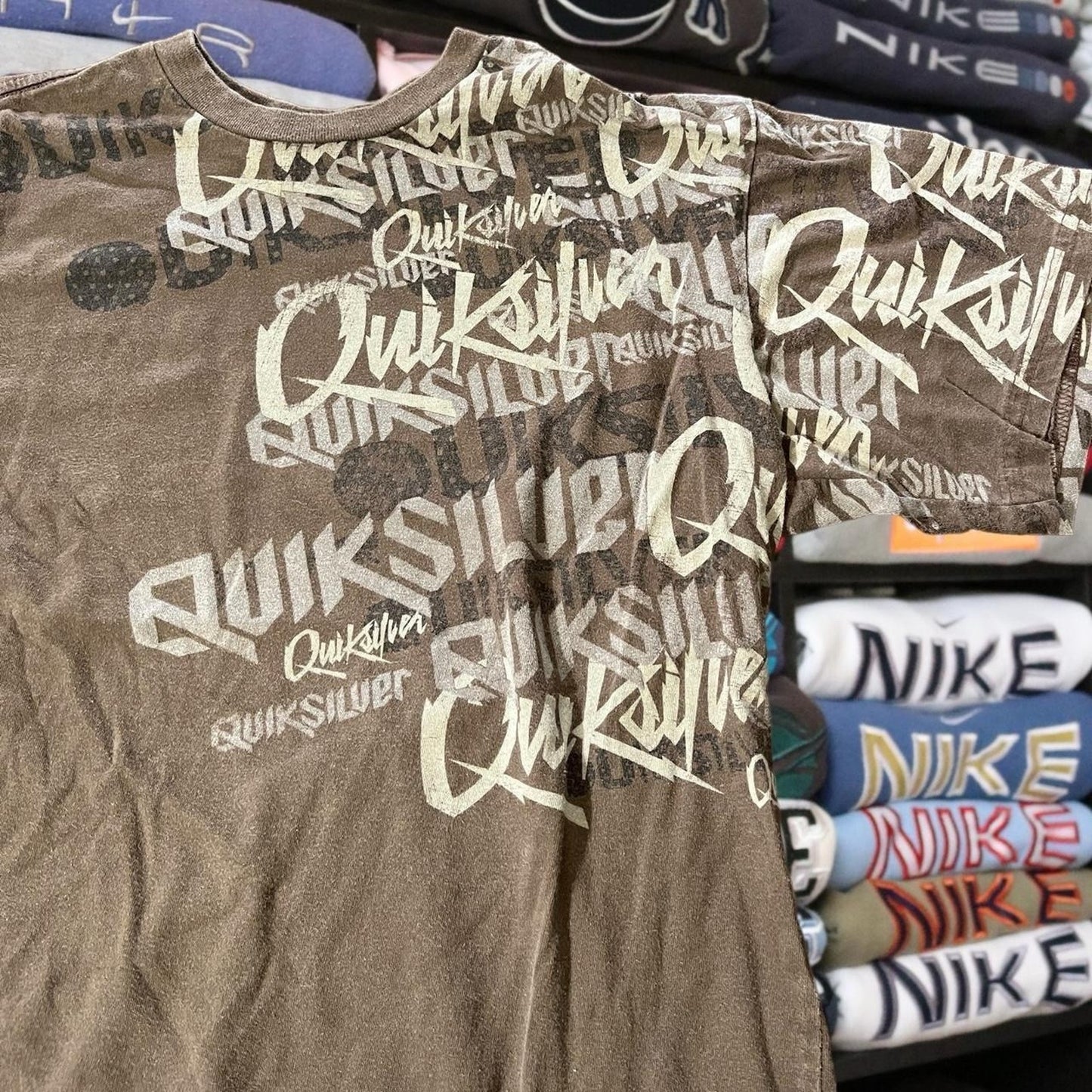 Vintage Y2K quiksilver Surf Sweater/Shirt