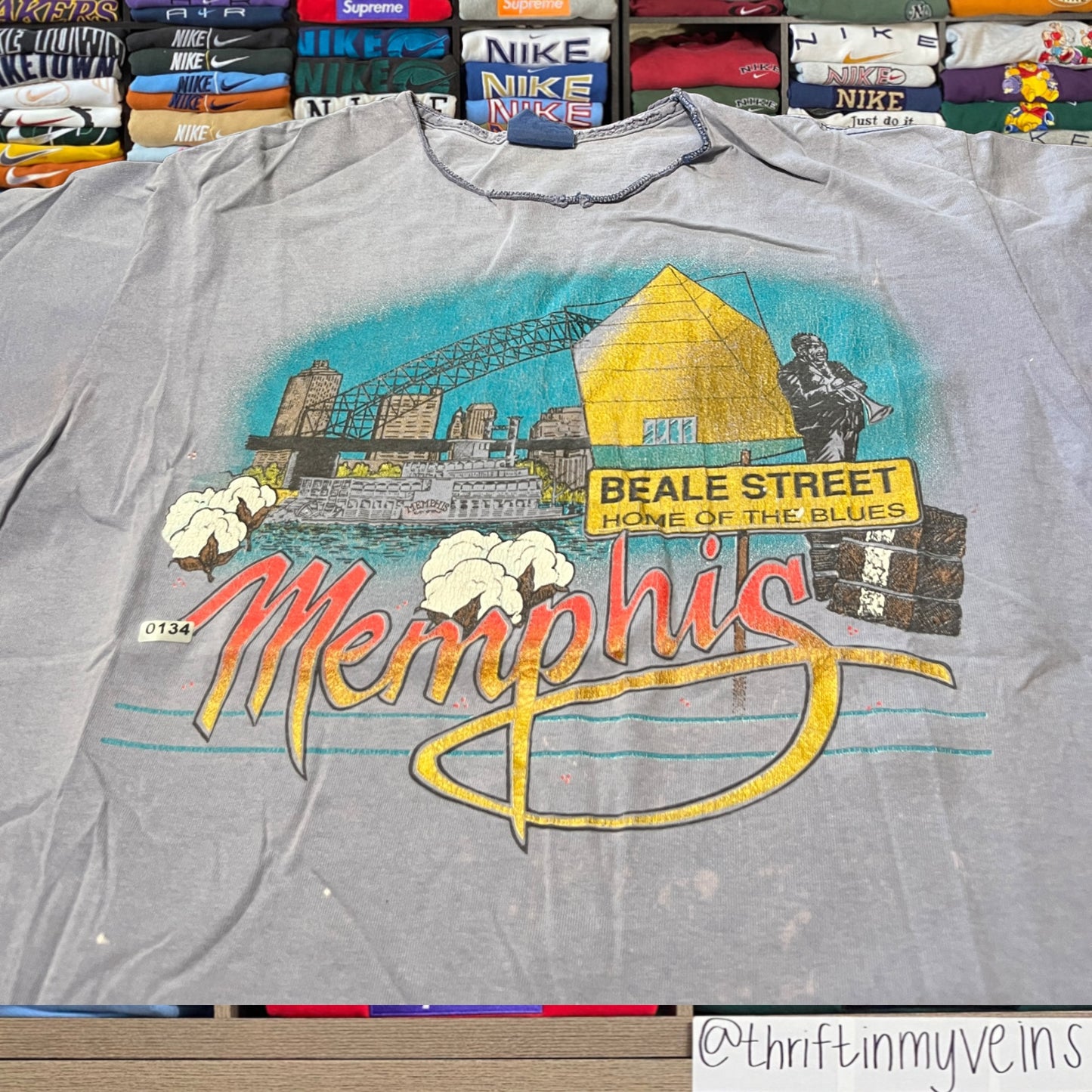 Vtg 80s Memphis shirt