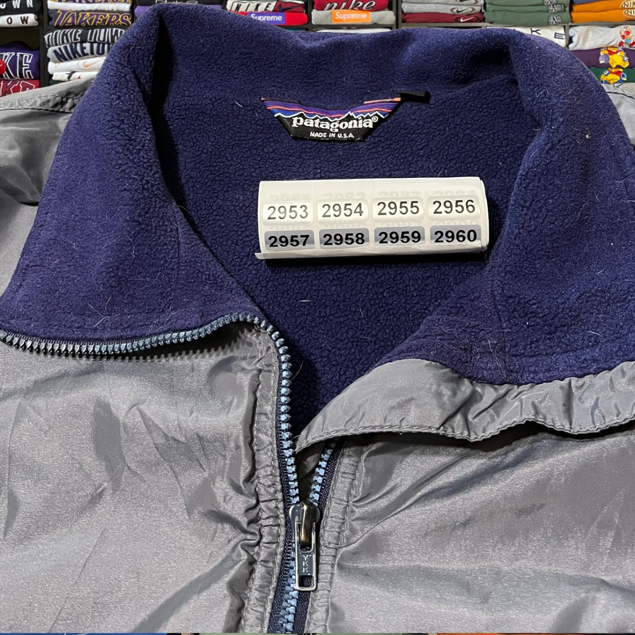 90s Patagonia fleece jacket