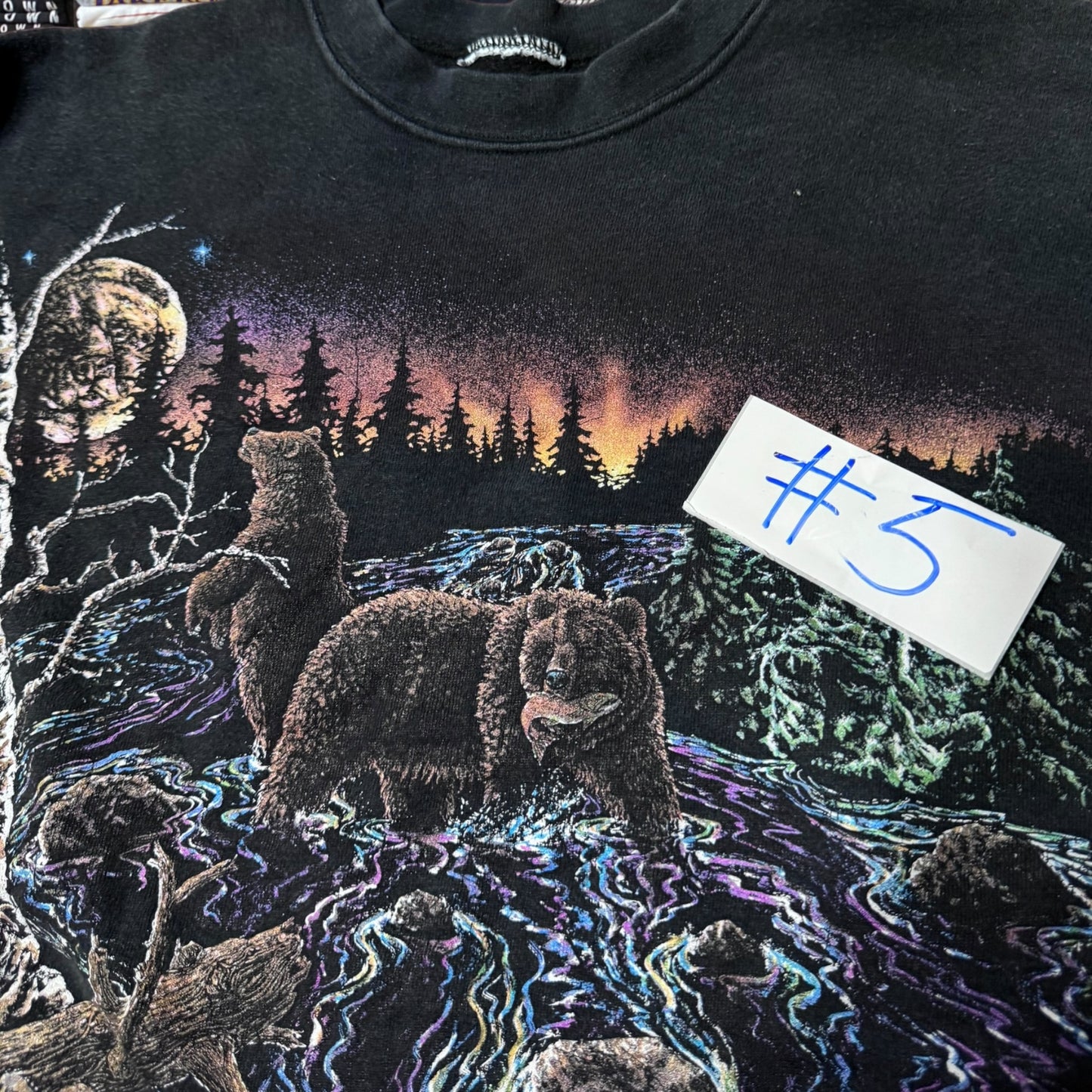 90s bear nature big print sweater