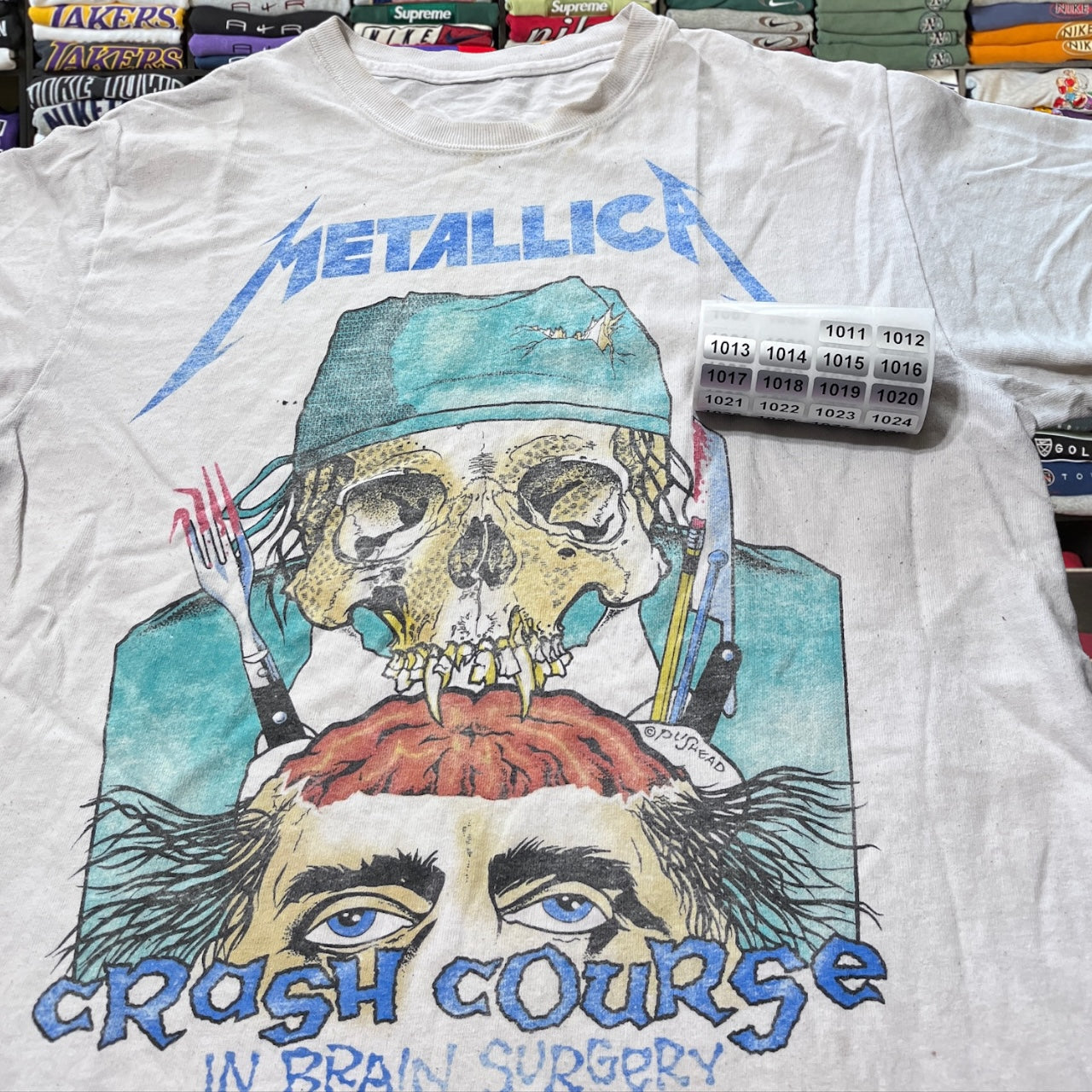 Y2K Metallica shirt