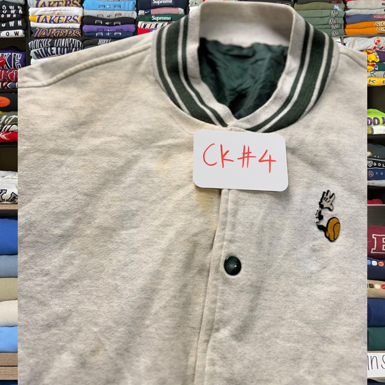 90s mickey mouse disney jacket (Xlarge)