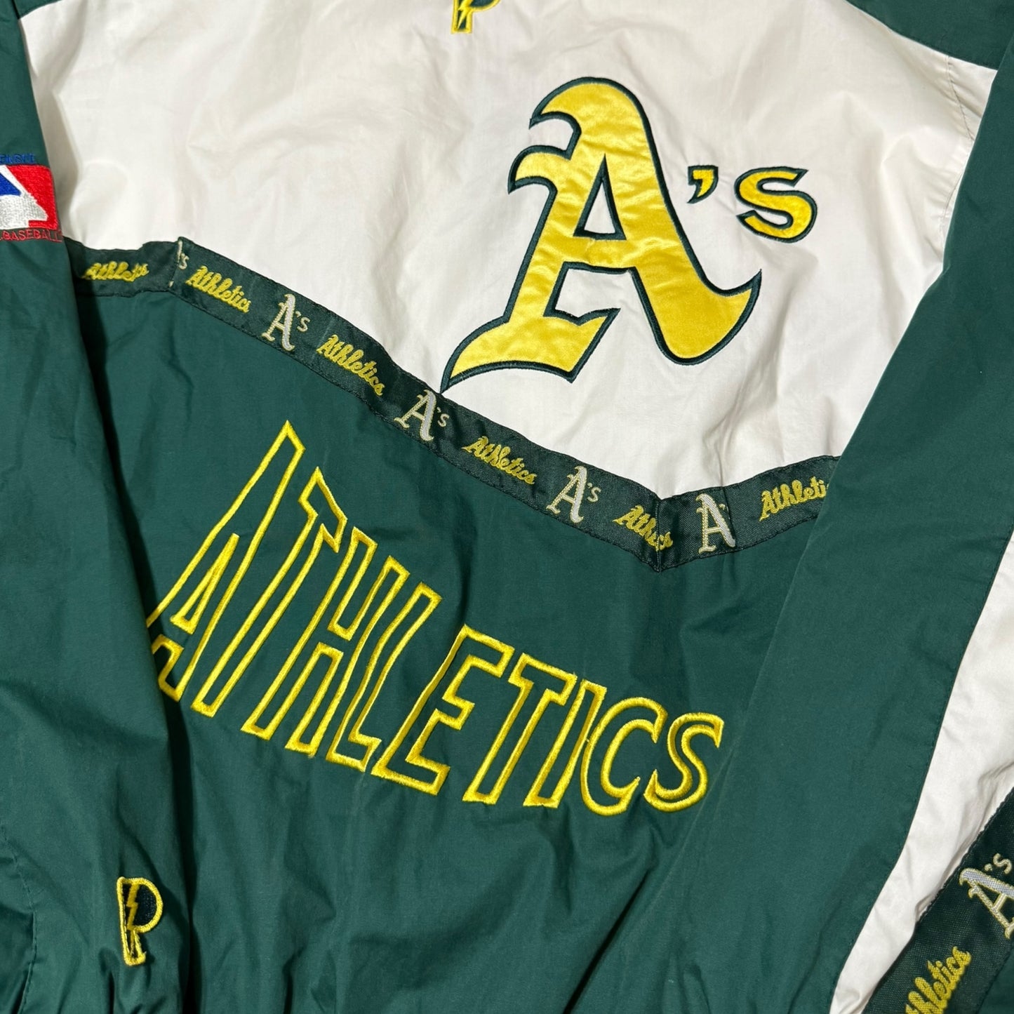 90s oakland athletics windbreaker (xlarge)