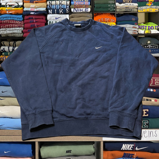 Y2K 2004 Nike navy blue sweater