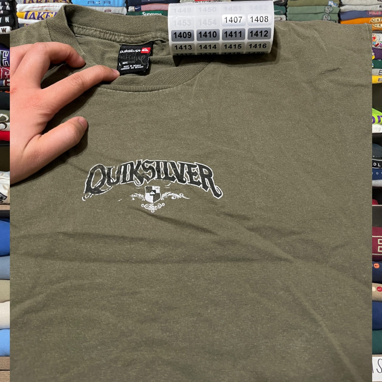 Y2K quiksilver skater shirt