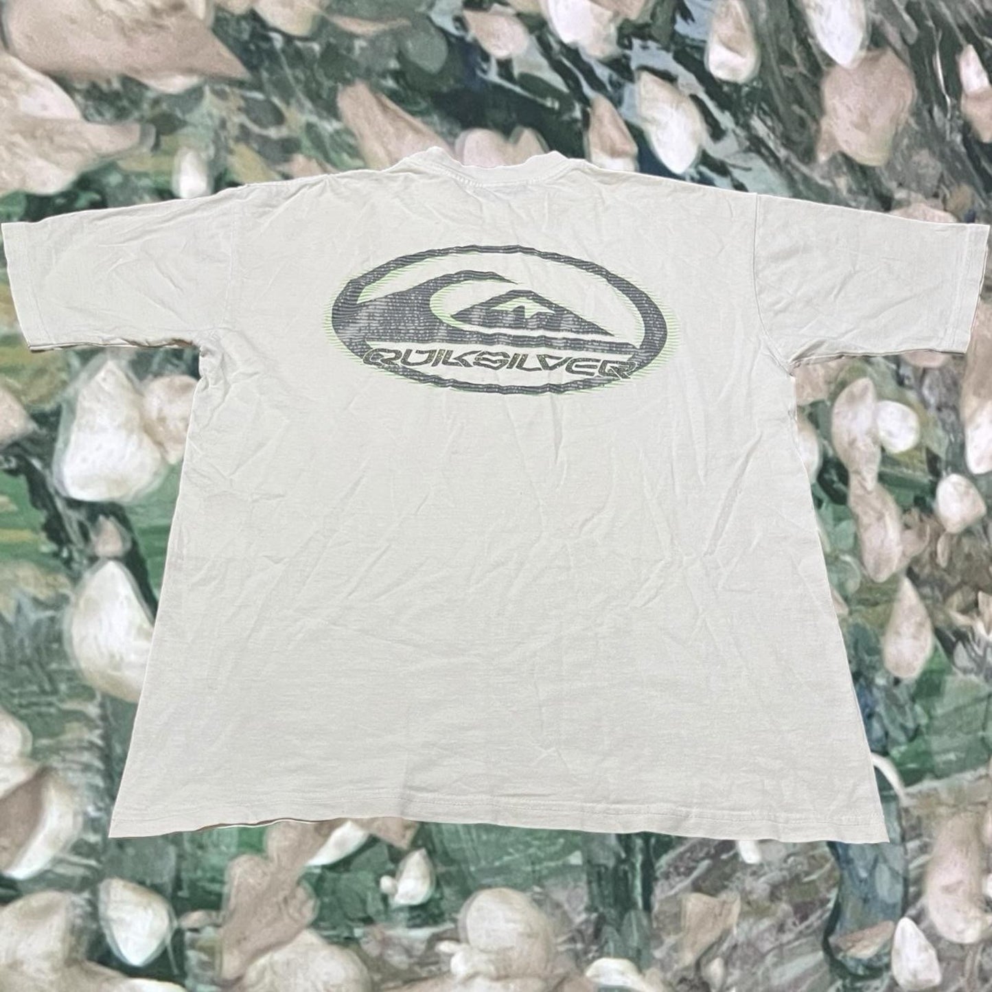 Vintage Y2K 2002 quiksilver Surf Sweater/Shirt