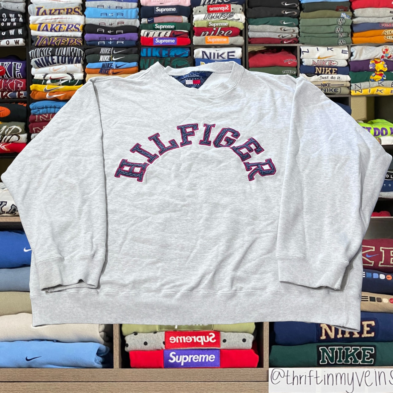90s Tommy Hilfiger sweater