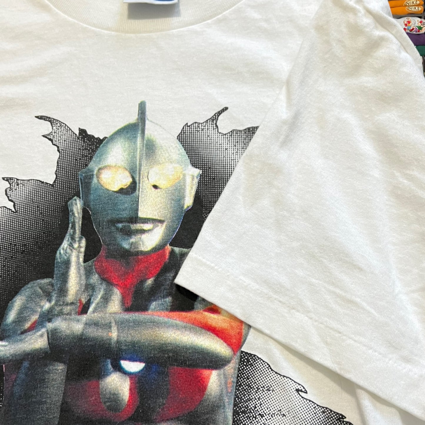 1994 super rare ultra man shirt ( small )